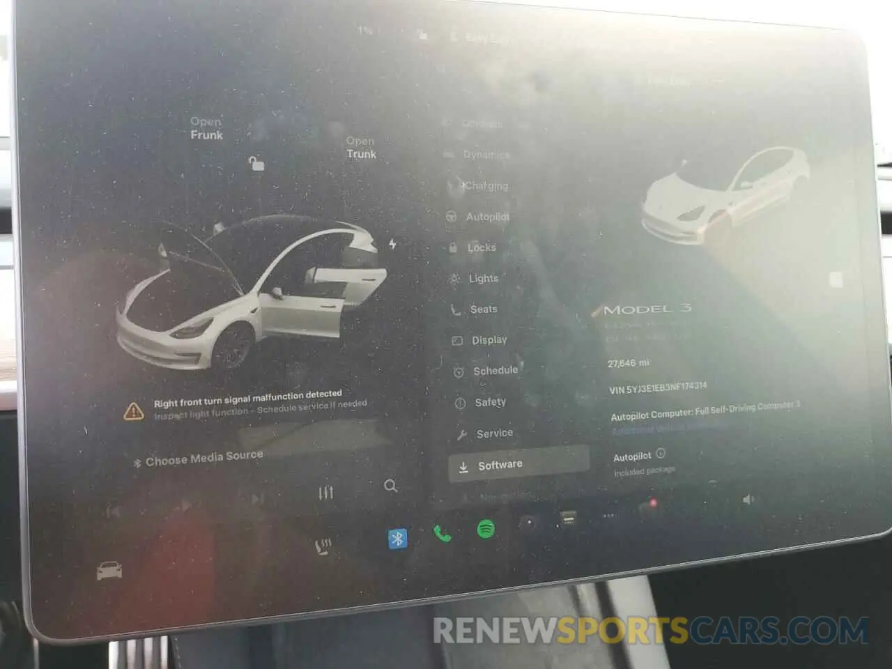 9 Photograph of a damaged car 5YJ3E1EB3NF174314 TESLA MODEL 3 2022