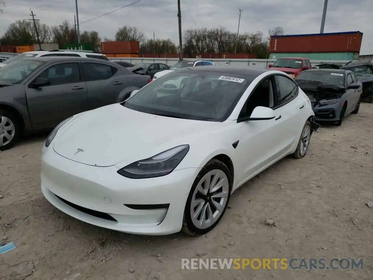 2 Photograph of a damaged car 5YJ3E1EB3NF181621 TESLA MODEL 3 2022