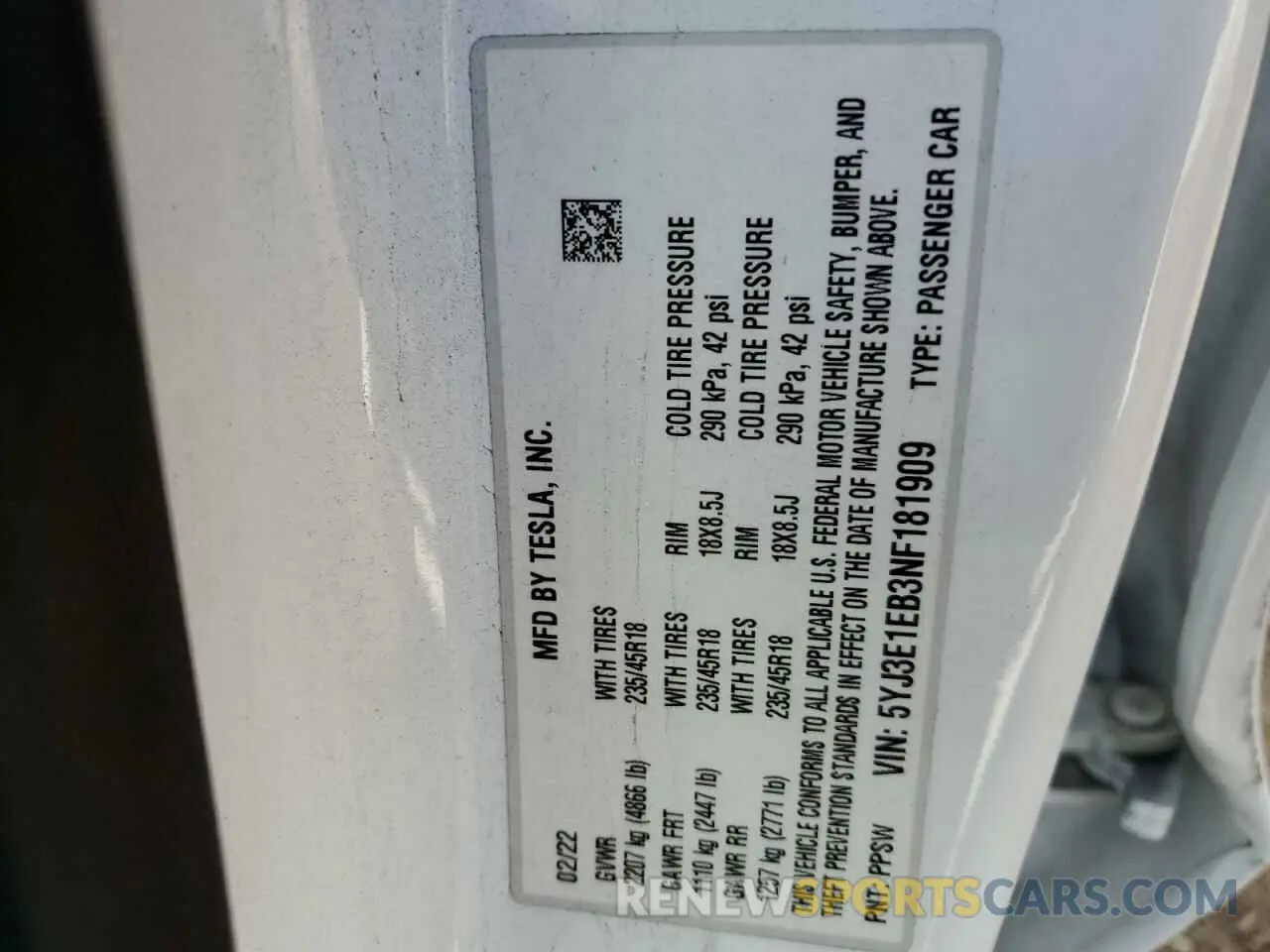 12 Photograph of a damaged car 5YJ3E1EB3NF181909 TESLA MODEL 3 2022