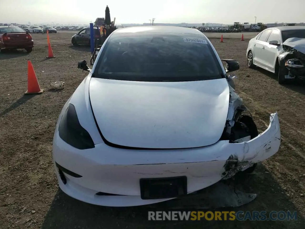 5 Photograph of a damaged car 5YJ3E1EB3NF181909 TESLA MODEL 3 2022