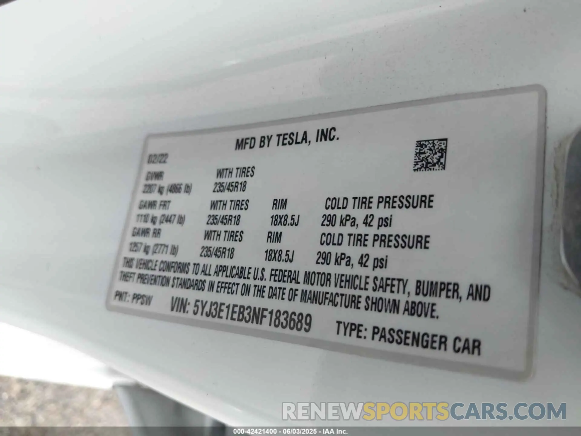 9 Photograph of a damaged car 5YJ3E1EB3NF183689 TESLA MODEL 3 2022