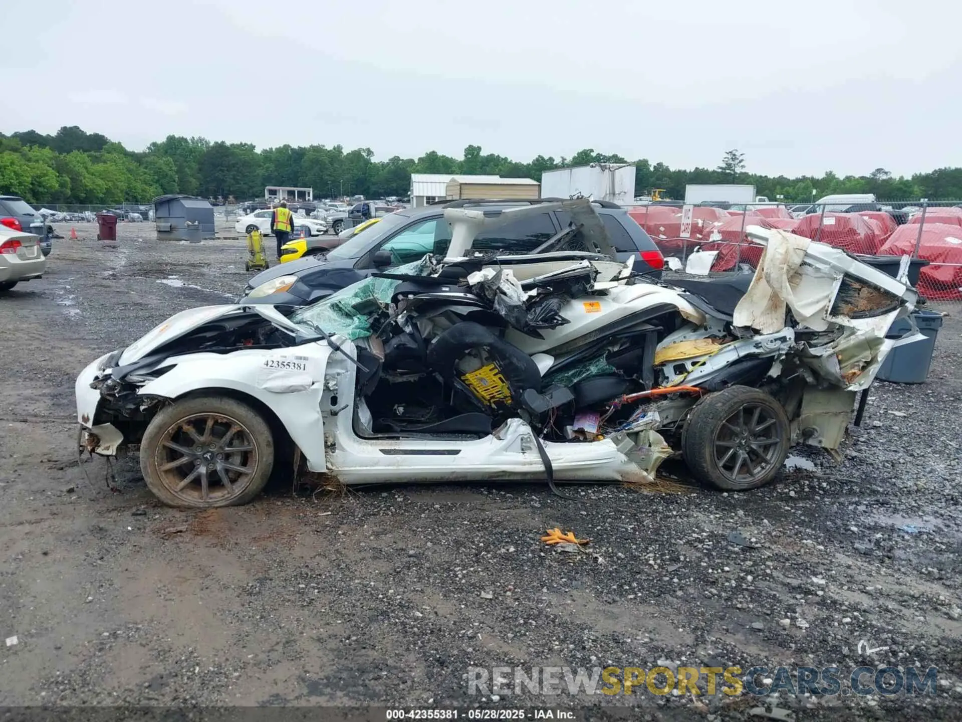 14 Photograph of a damaged car 5YJ3E1EB3NF186902 TESLA MODEL 3 2022