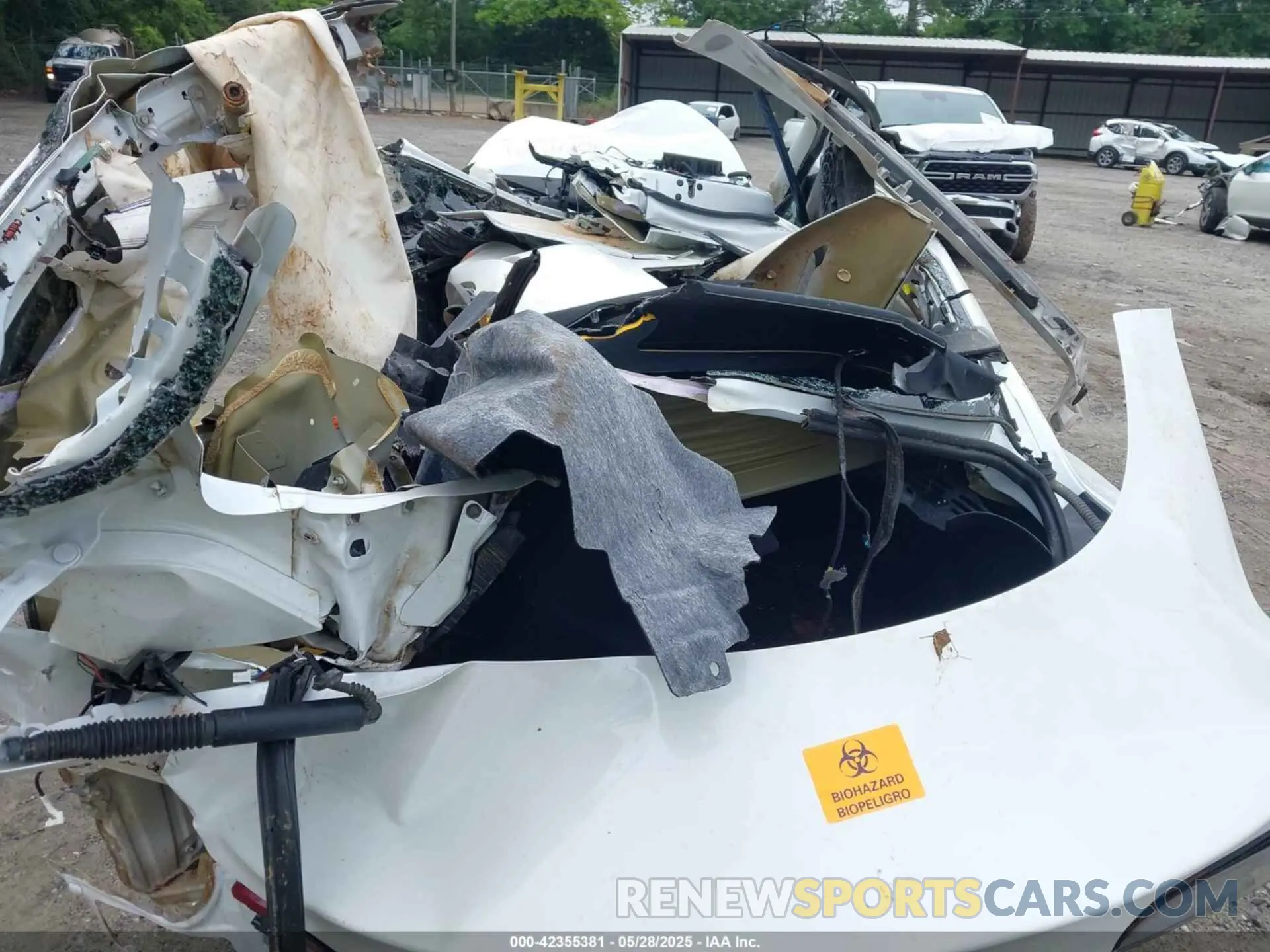 6 Photograph of a damaged car 5YJ3E1EB3NF186902 TESLA MODEL 3 2022