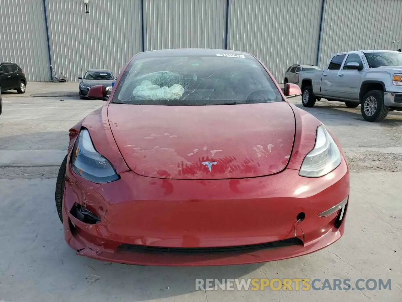 5 Photograph of a damaged car 5YJ3E1EB3NF189752 TESLA MODEL 3 2022