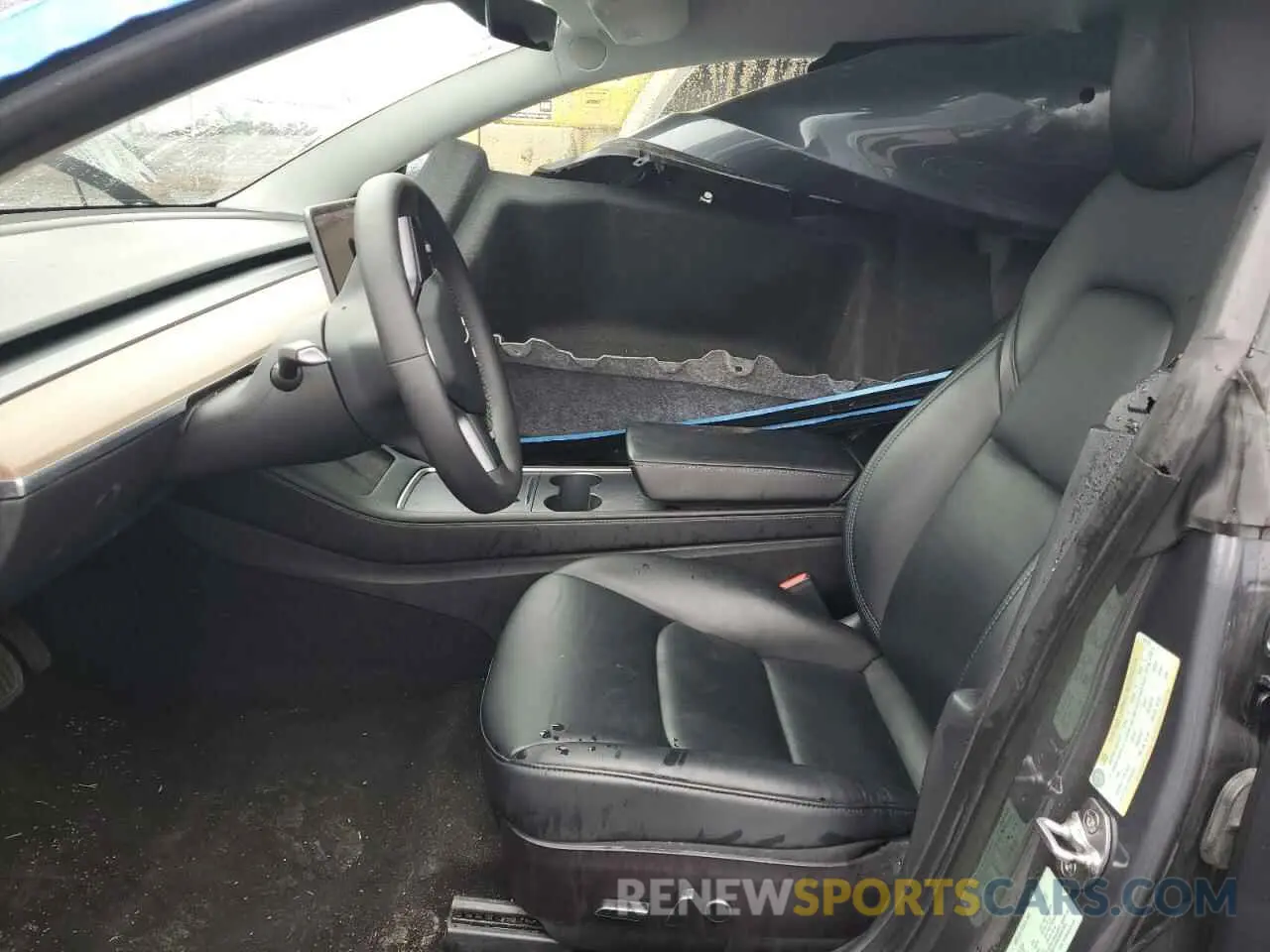 7 Photograph of a damaged car 5YJ3E1EB3NF192649 TESLA MODEL 3 2022