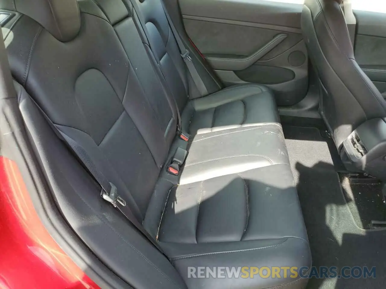 10 Photograph of a damaged car 5YJ3E1EB3NF204296 TESLA MODEL 3 2022