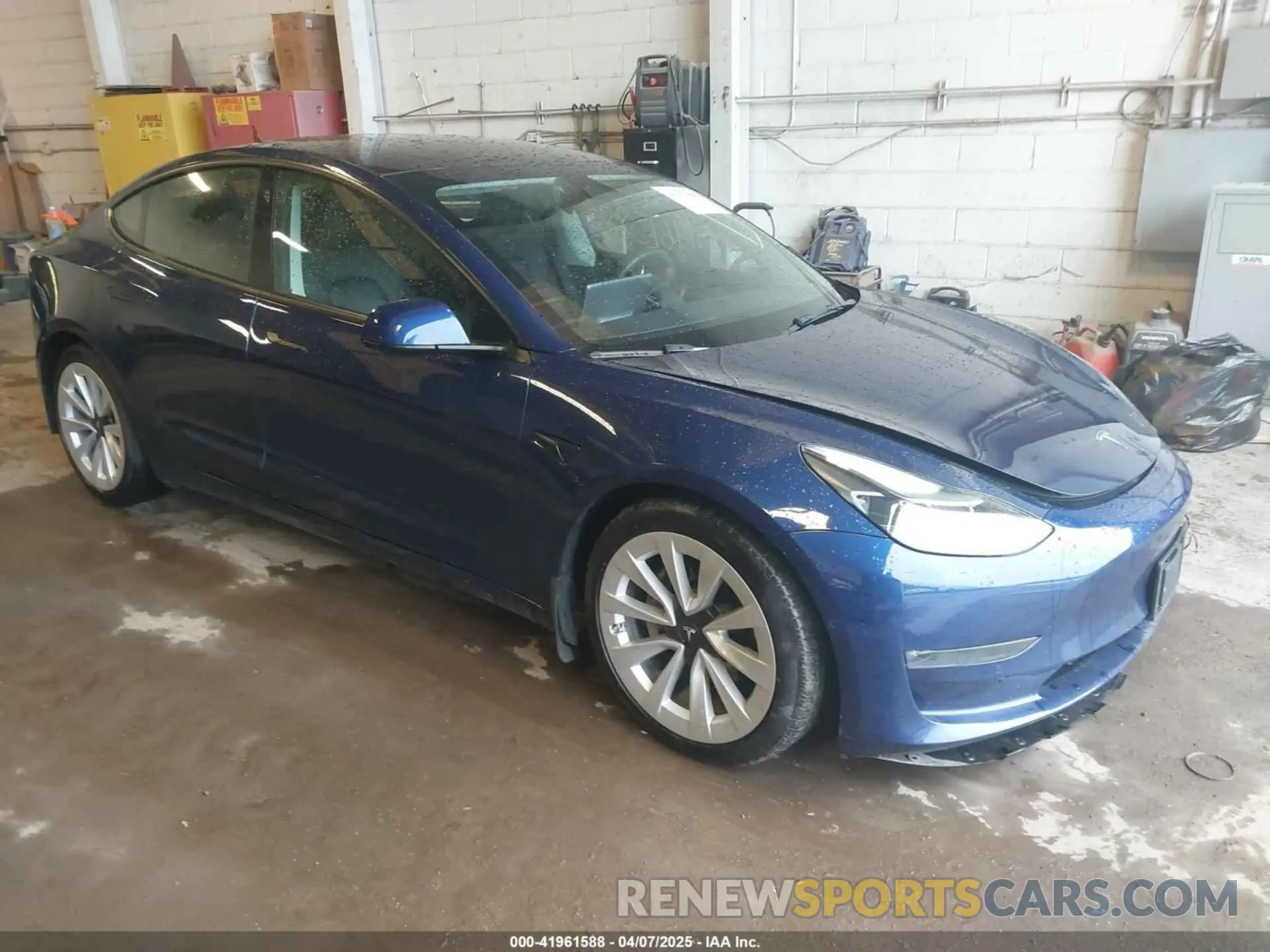 1 Photograph of a damaged car 5YJ3E1EB3NF209109 TESLA MODEL 3 2022