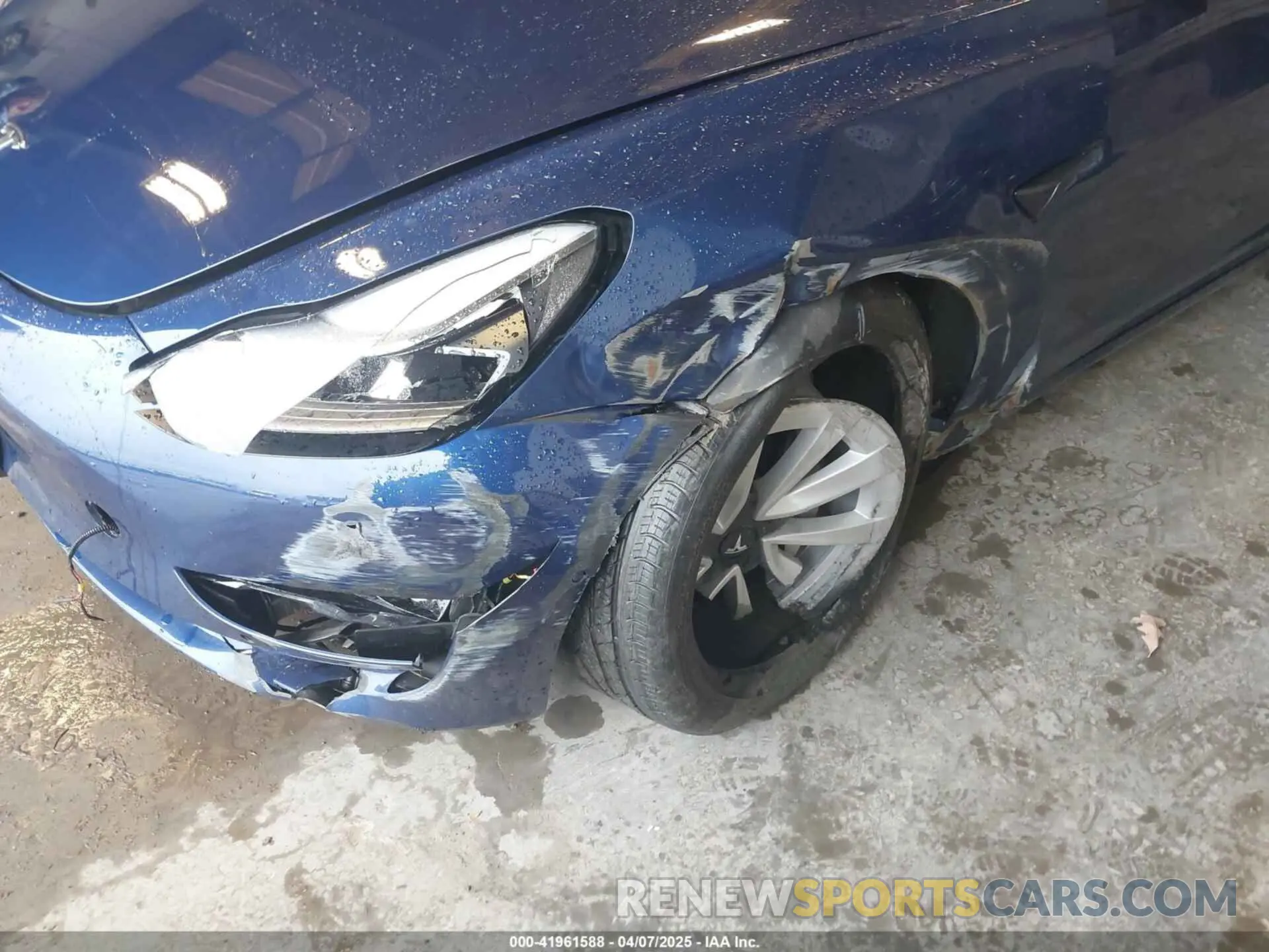 6 Photograph of a damaged car 5YJ3E1EB3NF209109 TESLA MODEL 3 2022