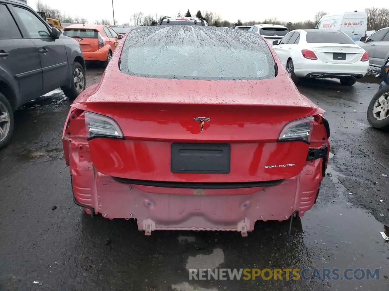 6 Photograph of a damaged car 5YJ3E1EB3NF238058 TESLA MODEL 3 2022