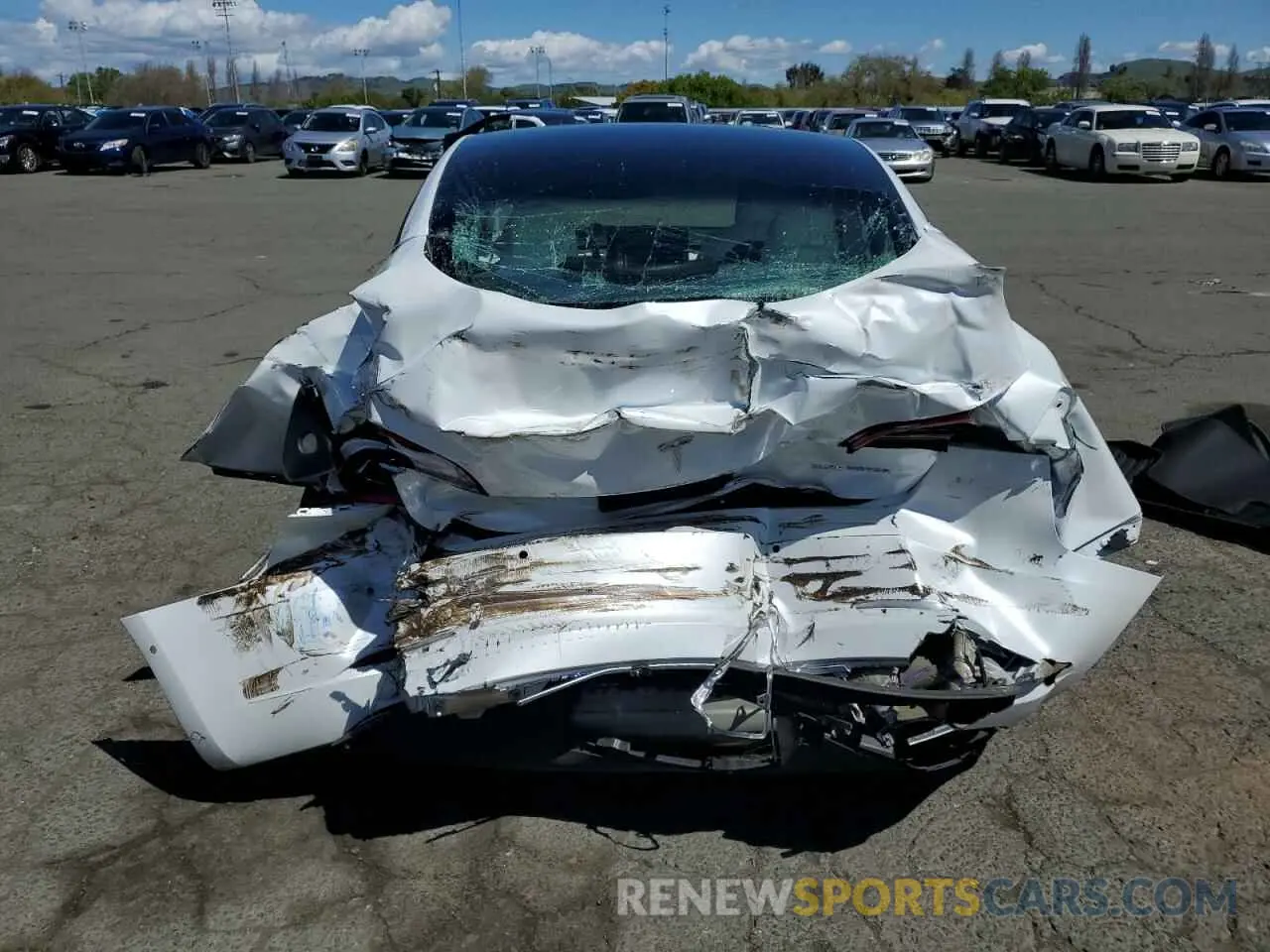 6 Photograph of a damaged car 5YJ3E1EB3NF249738 TESLA MODEL 3 2022