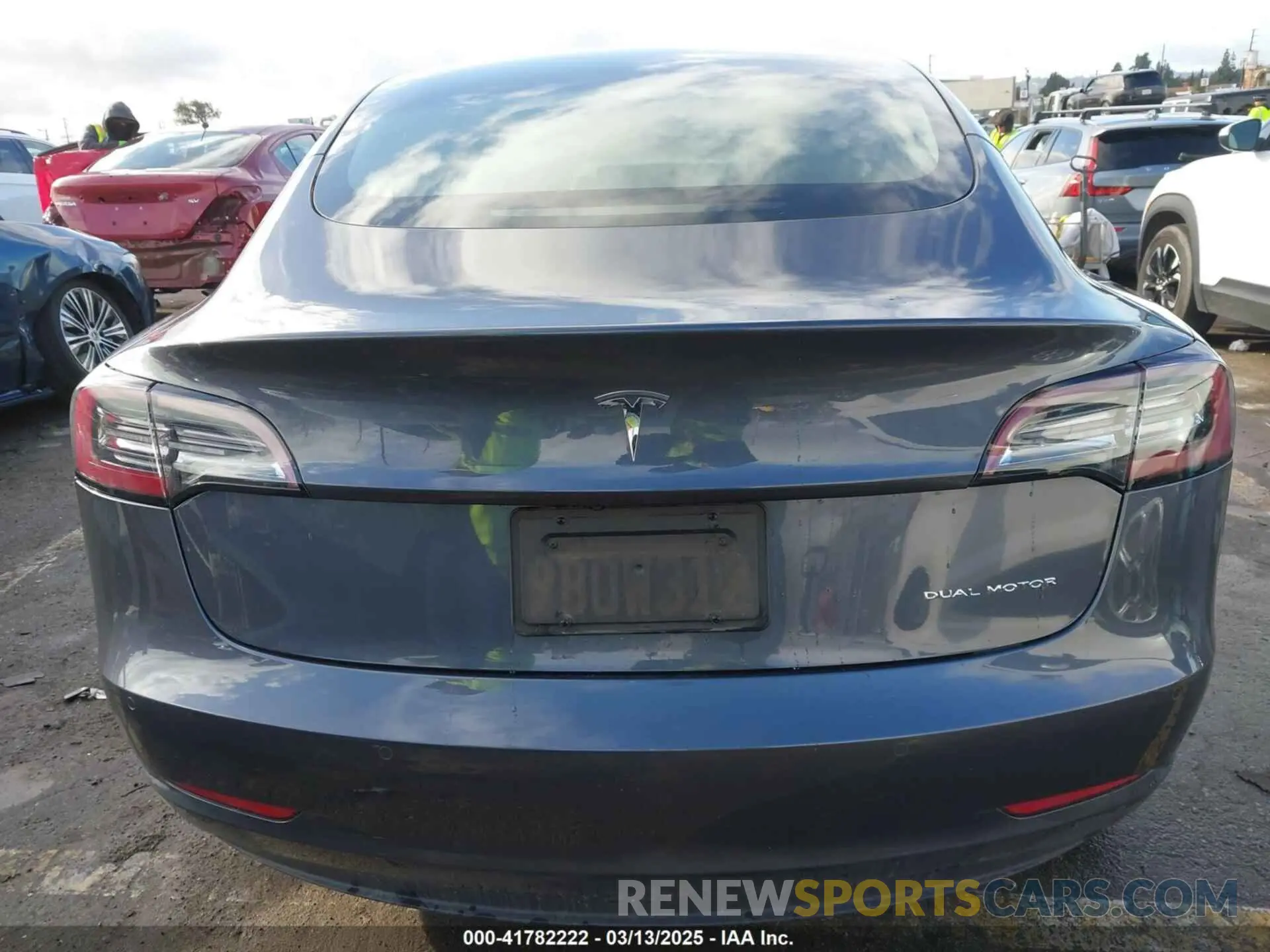 16 Photograph of a damaged car 5YJ3E1EB3NF253546 TESLA MODEL 3 2022