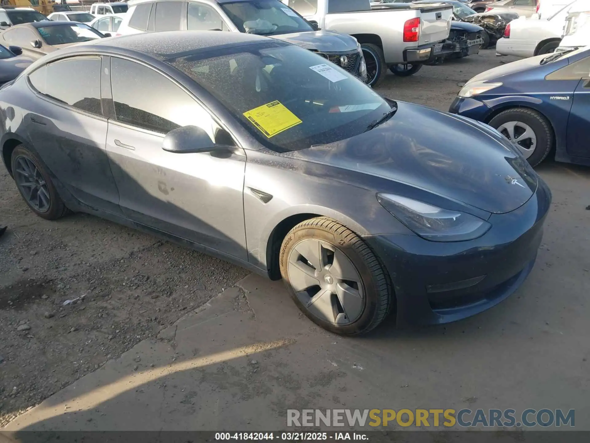 1 Photograph of a damaged car 5YJ3E1EB3NF264532 TESLA MODEL 3 2022