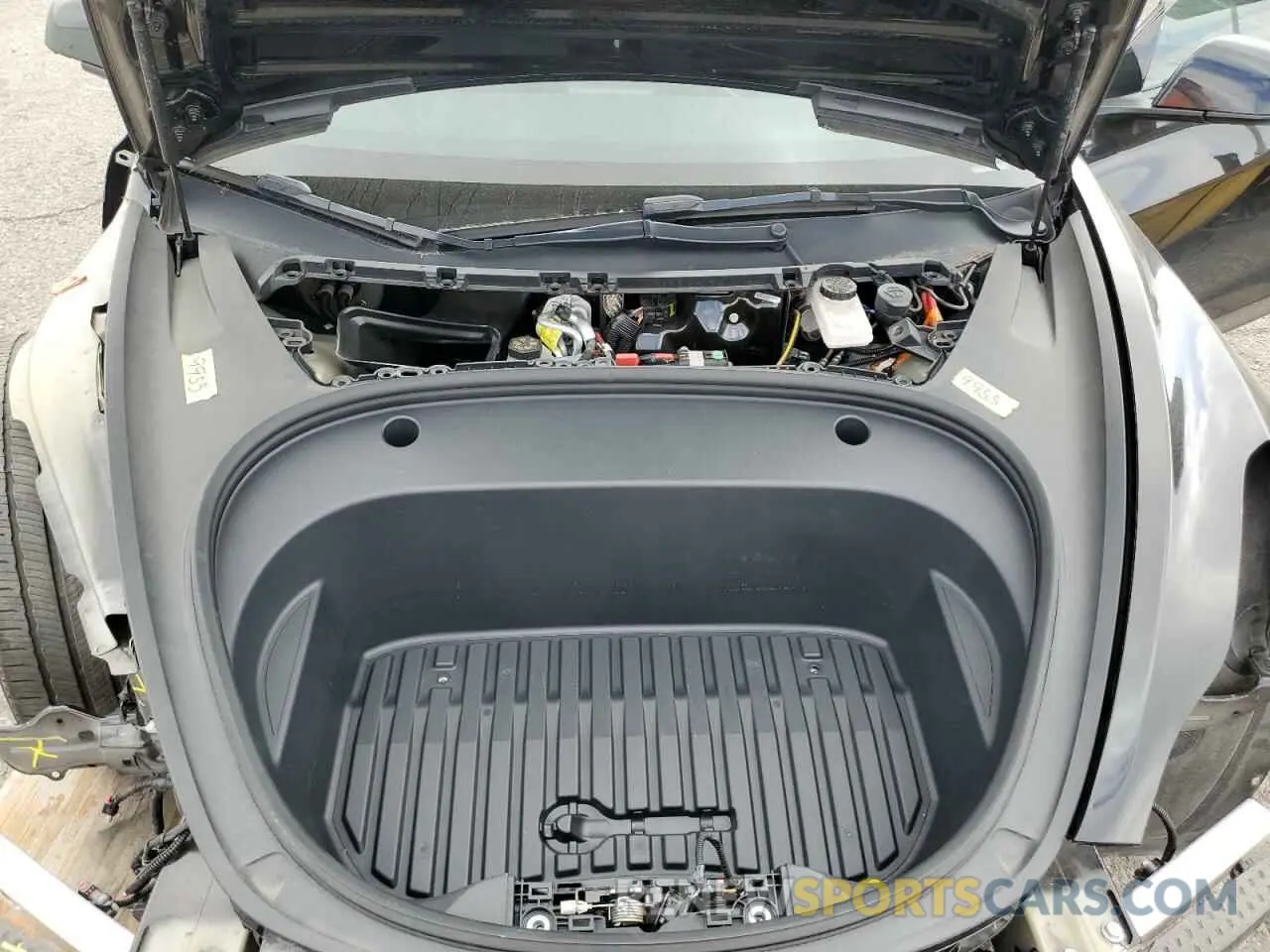11 Photograph of a damaged car 5YJ3E1EB3NF274221 TESLA MODEL 3 2022