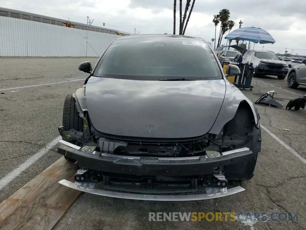 5 Photograph of a damaged car 5YJ3E1EB3NF274221 TESLA MODEL 3 2022