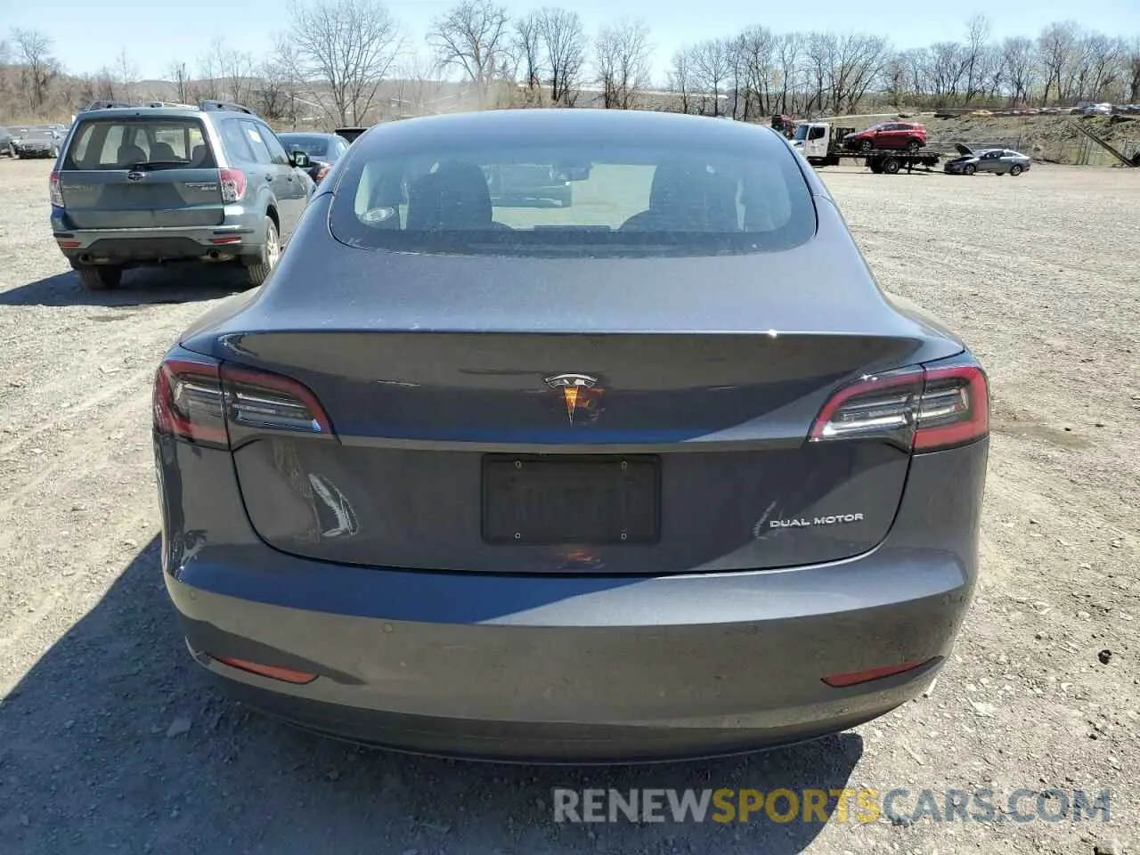6 Photograph of a damaged car 5YJ3E1EB3NF275319 TESLA MODEL 3 2022