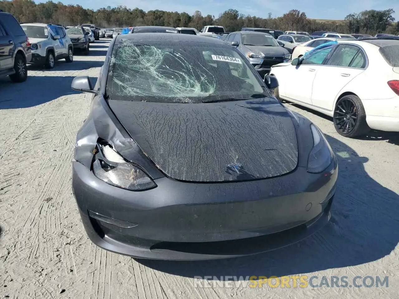 5 Photograph of a damaged car 5YJ3E1EB3NF277877 TESLA MODEL 3 2022
