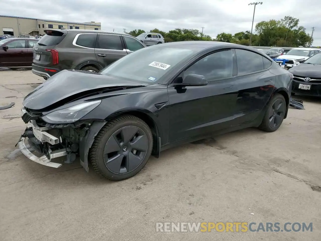 1 Photograph of a damaged car 5YJ3E1EB3NF278091 TESLA MODEL 3 2022