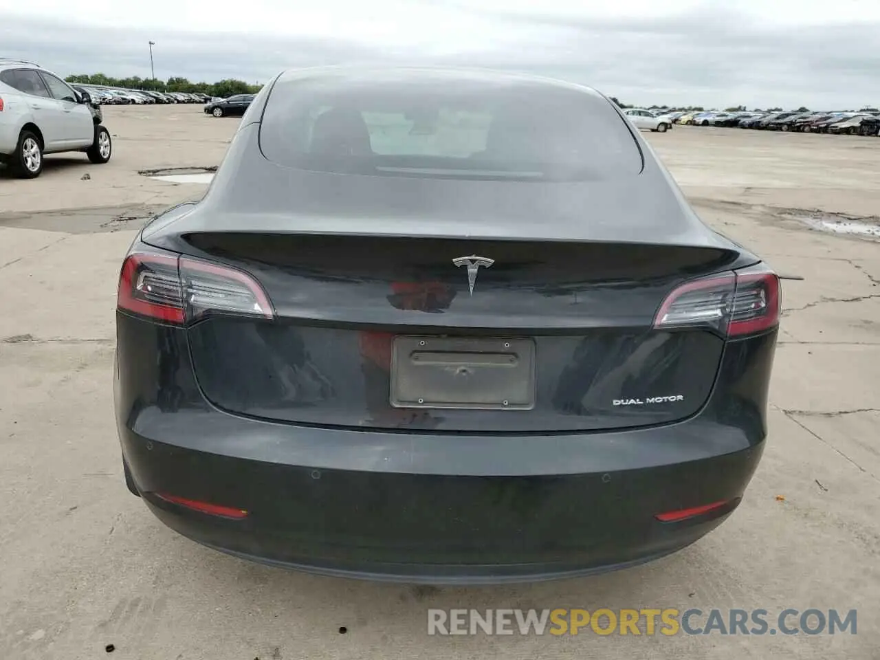 6 Photograph of a damaged car 5YJ3E1EB3NF278091 TESLA MODEL 3 2022