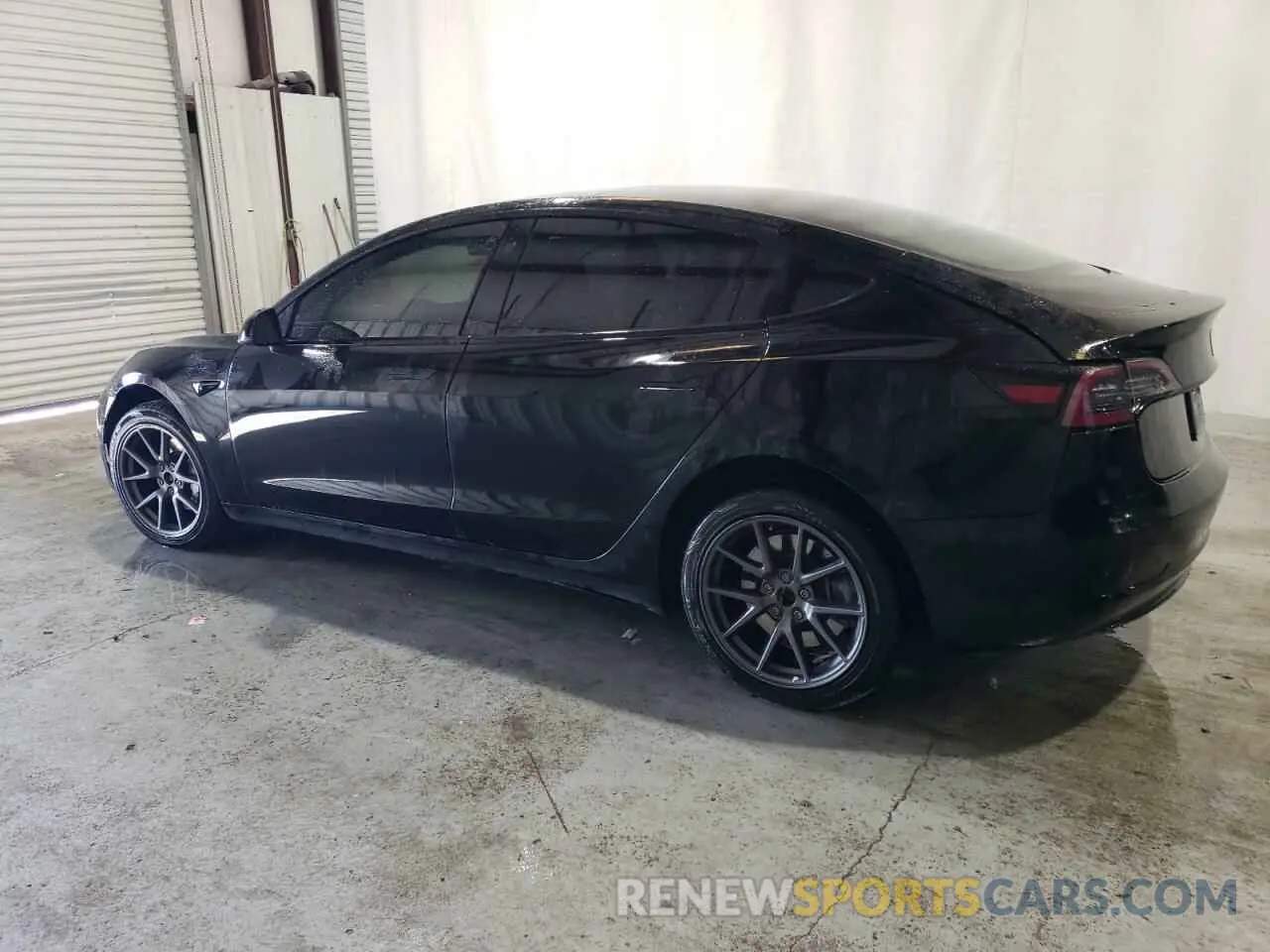 2 Photograph of a damaged car 5YJ3E1EB3NF286174 TESLA MODEL 3 2022