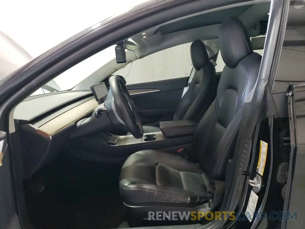 7 Photograph of a damaged car 5YJ3E1EB3NF286174 TESLA MODEL 3 2022
