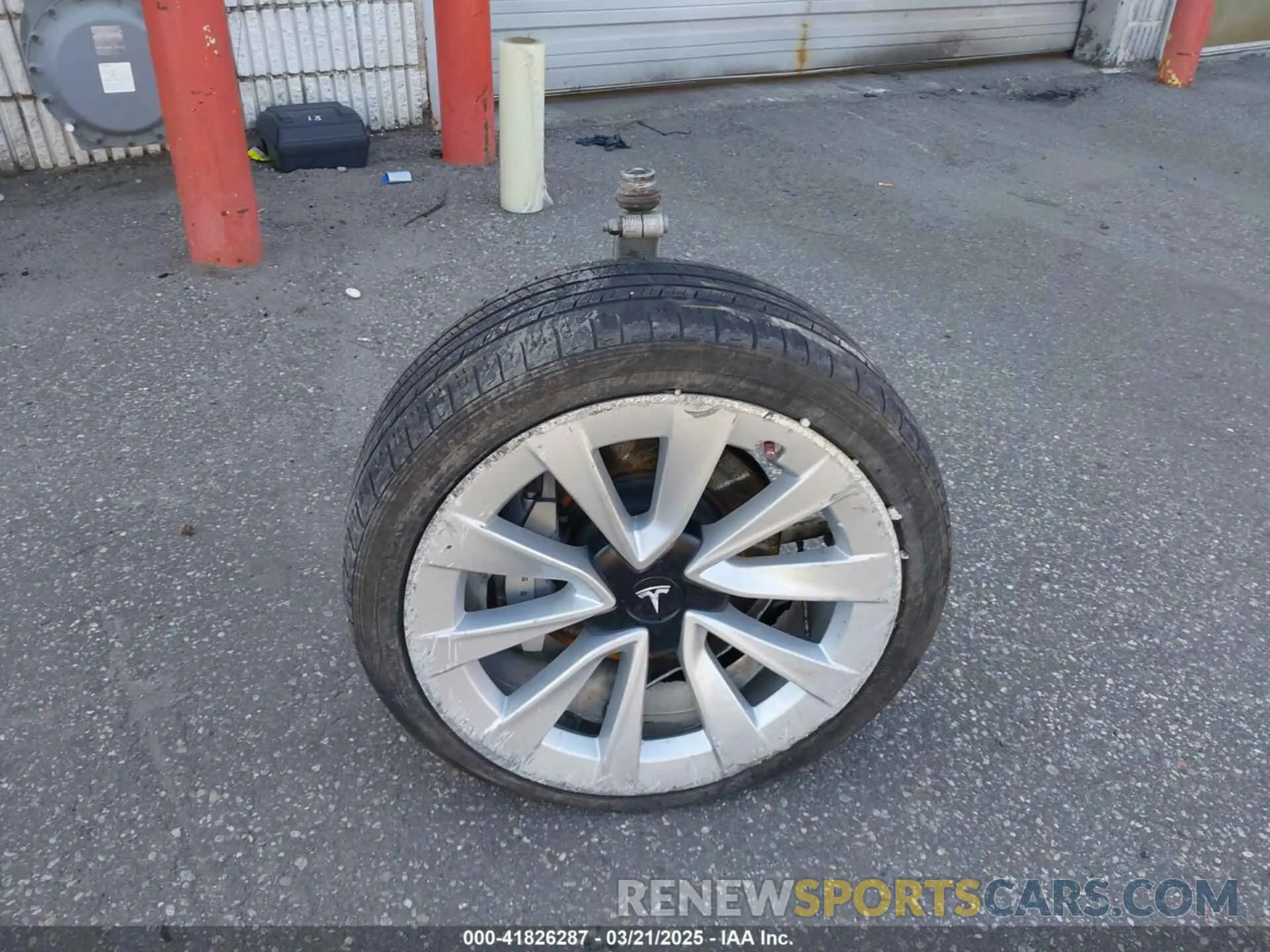 12 Photograph of a damaged car 5YJ3E1EB3NF290550 TESLA MODEL 3 2022