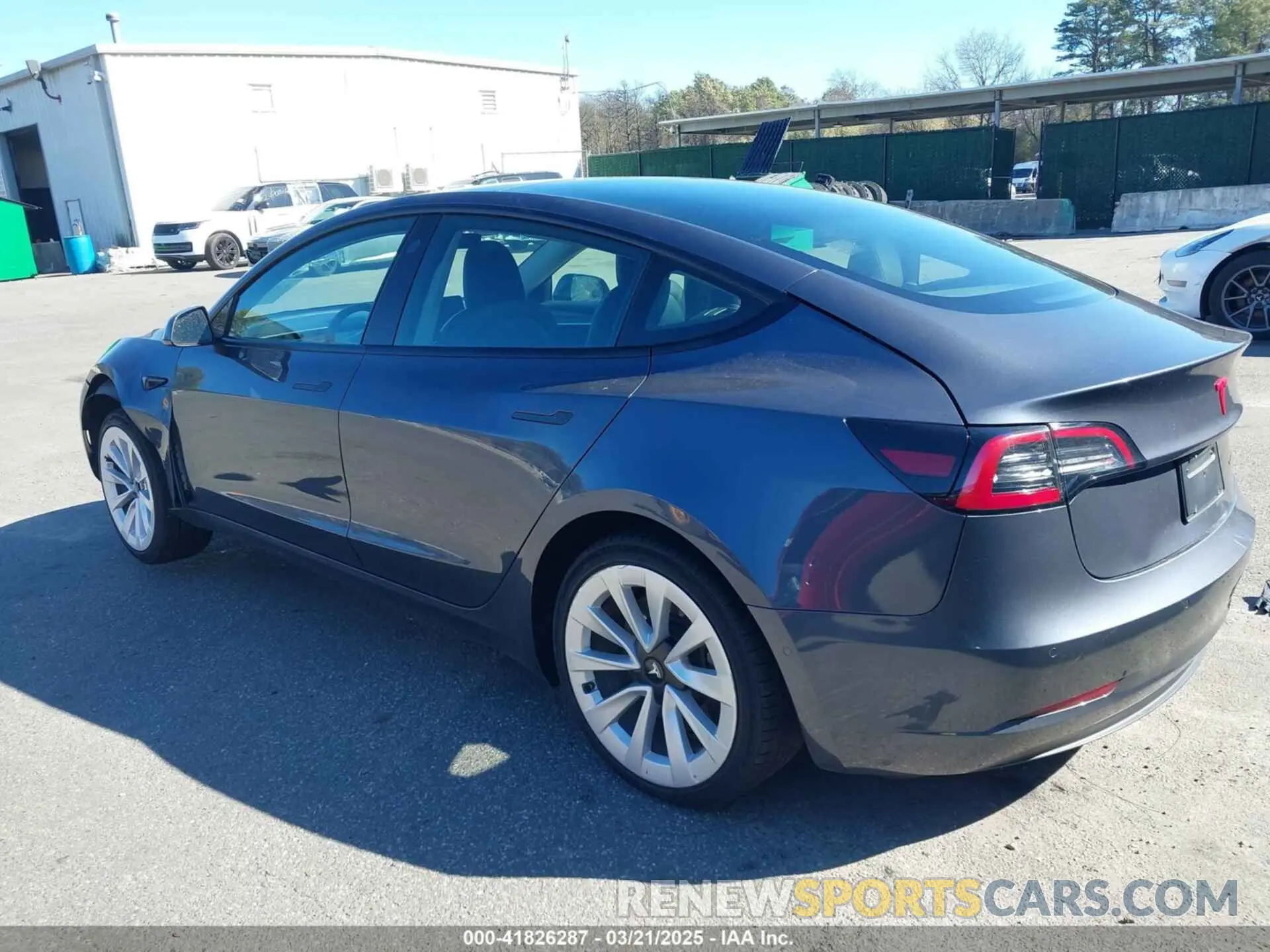 3 Photograph of a damaged car 5YJ3E1EB3NF290550 TESLA MODEL 3 2022
