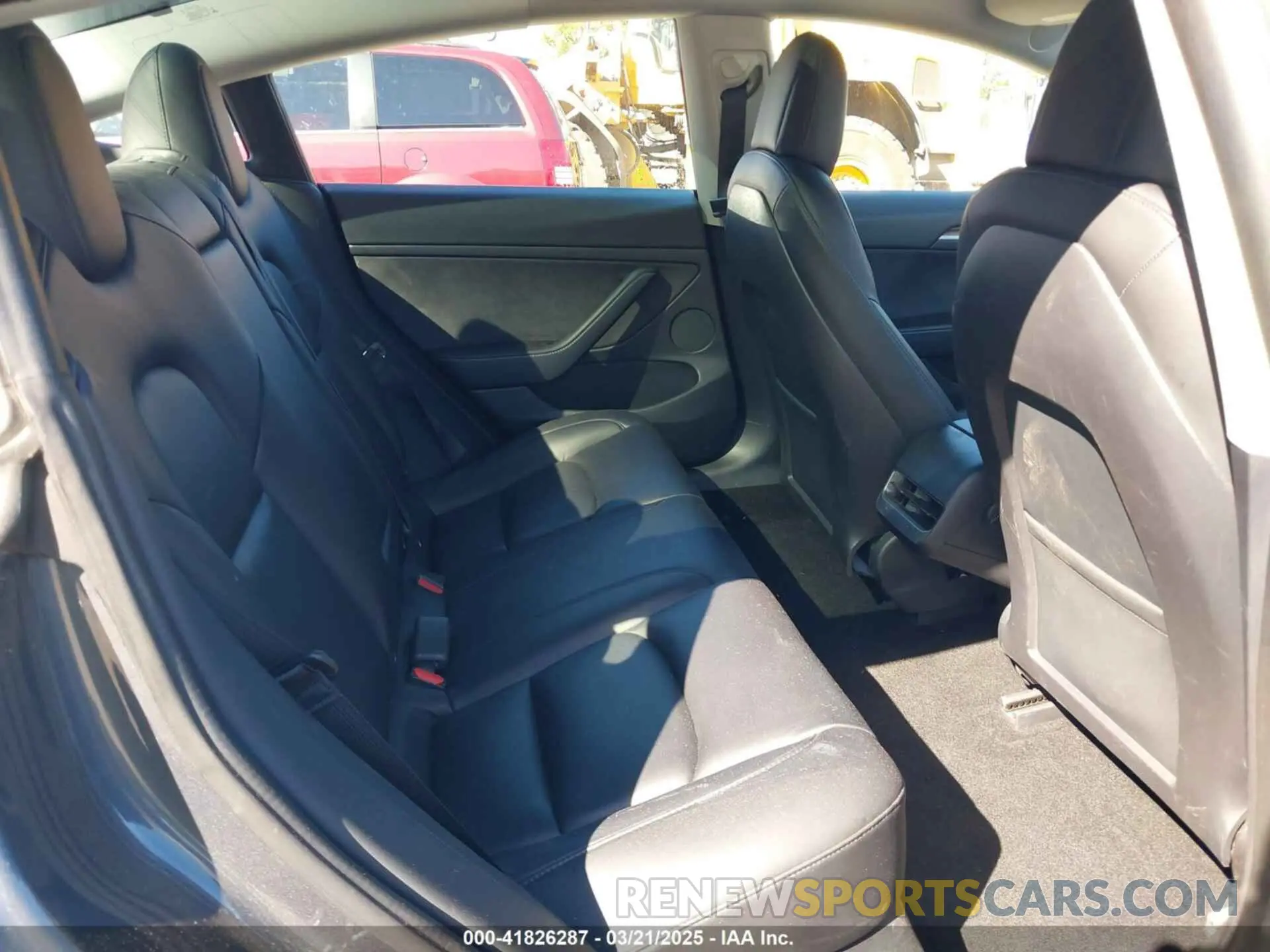 8 Photograph of a damaged car 5YJ3E1EB3NF290550 TESLA MODEL 3 2022