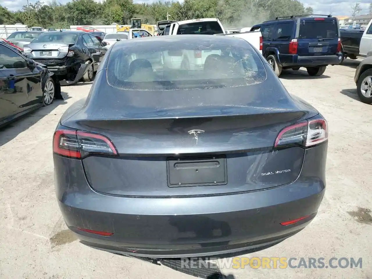 6 Photograph of a damaged car 5YJ3E1EB3NF291147 TESLA MODEL 3 2022