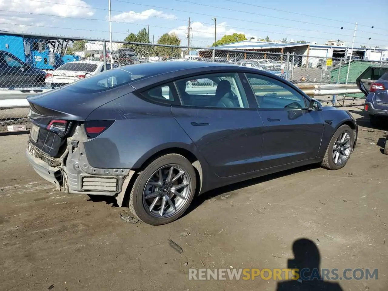 3 Photograph of a damaged car 5YJ3E1EB3NF319559 TESLA MODEL 3 2022