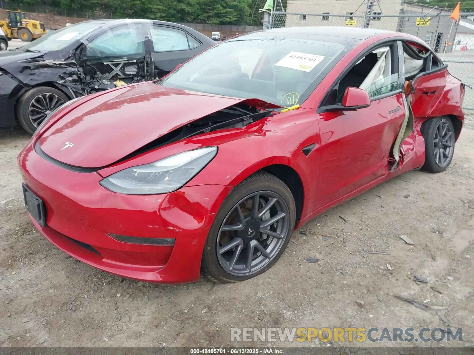 2 Photograph of a damaged car 5YJ3E1EB3NF324681 TESLA MODEL 3 2022