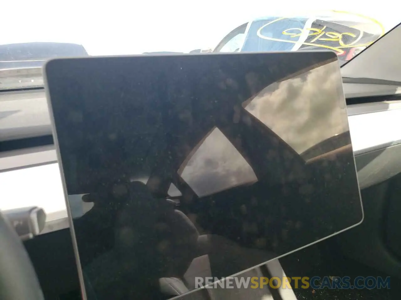 9 Photograph of a damaged car 5YJ3E1EB3NF328634 TESLA MODEL 3 2022