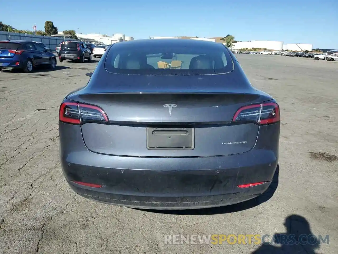 6 Photograph of a damaged car 5YJ3E1EB3NF345420 TESLA MODEL 3 2022