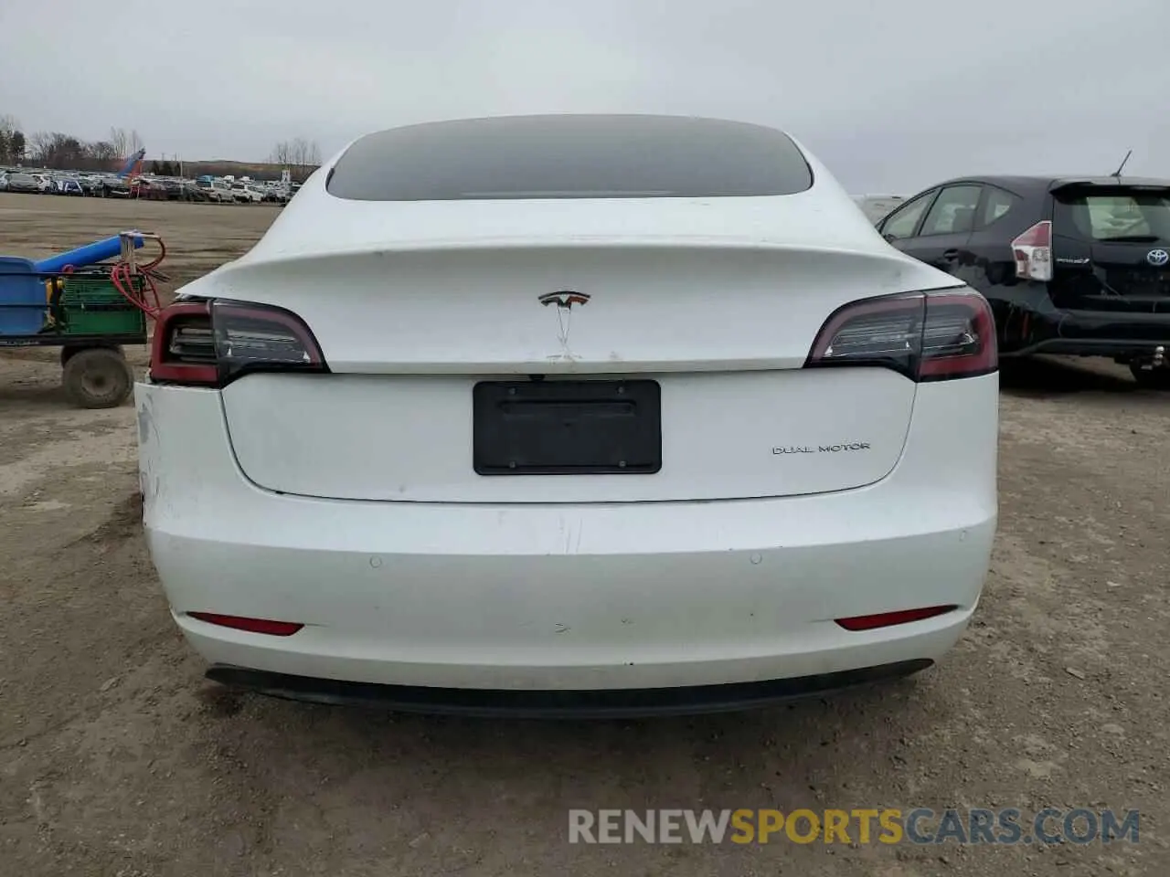 6 Photograph of a damaged car 5YJ3E1EB3NF353131 TESLA MODEL 3 2022