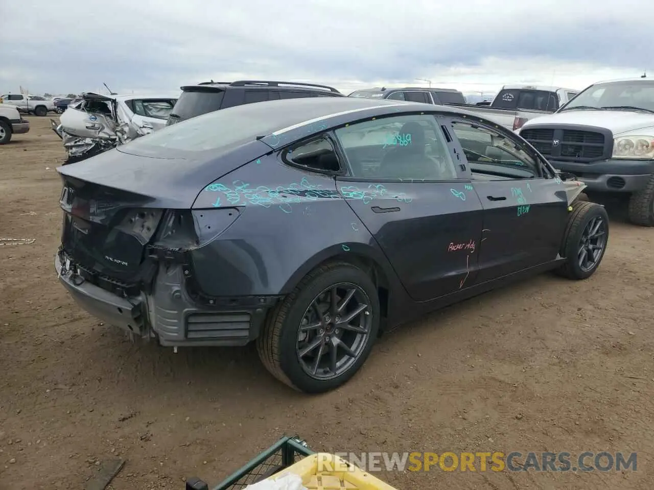 3 Photograph of a damaged car 5YJ3E1EB3NF360869 TESLA MODEL 3 2022