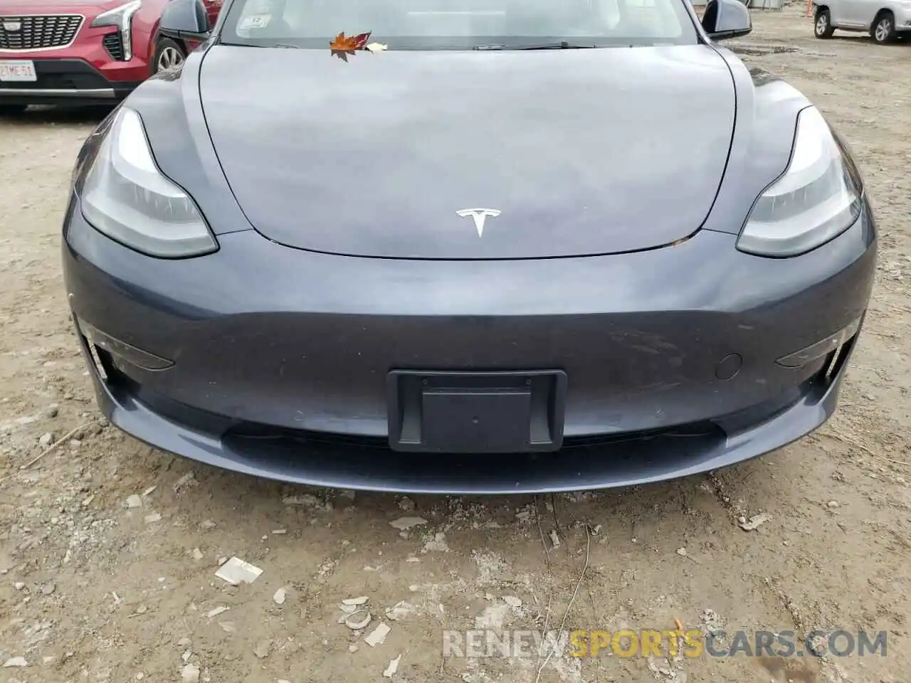 9 Photograph of a damaged car 5YJ3E1EB4NF106734 TESLA MODEL 3 2022