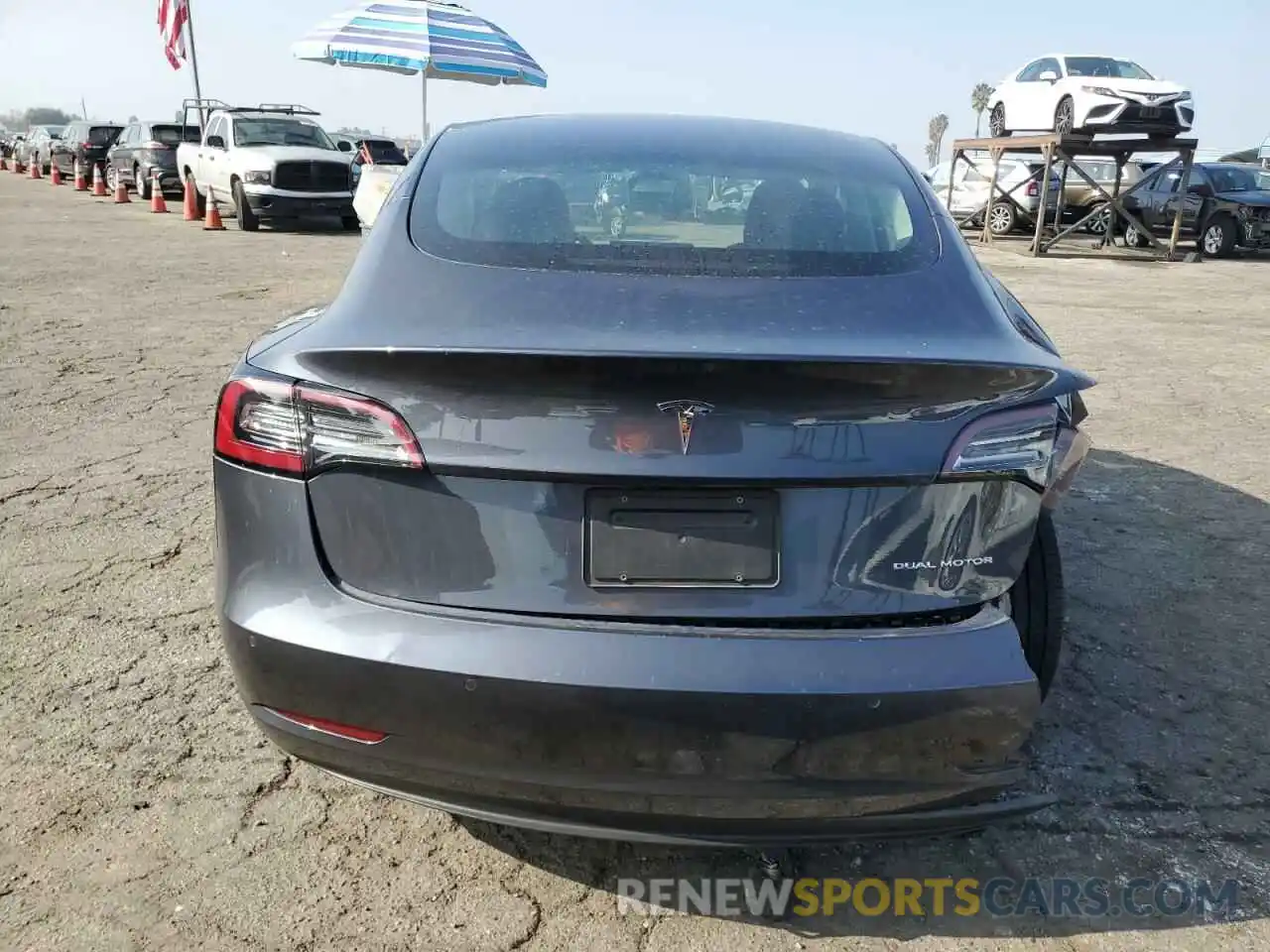 6 Photograph of a damaged car 5YJ3E1EB4NF108676 TESLA MODEL 3 2022