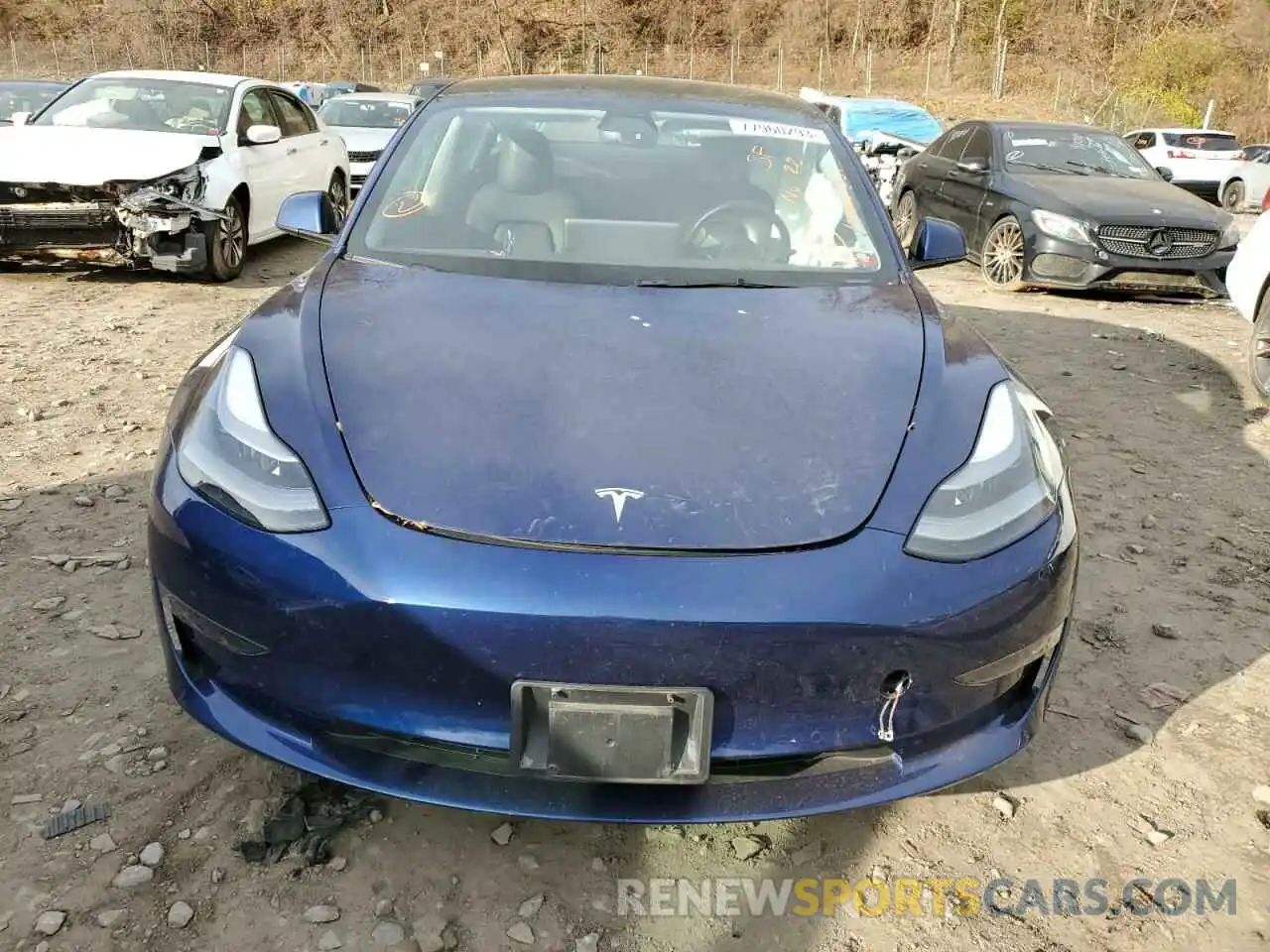 5 Photograph of a damaged car 5YJ3E1EB4NF110587 TESLA MODEL 3 2022