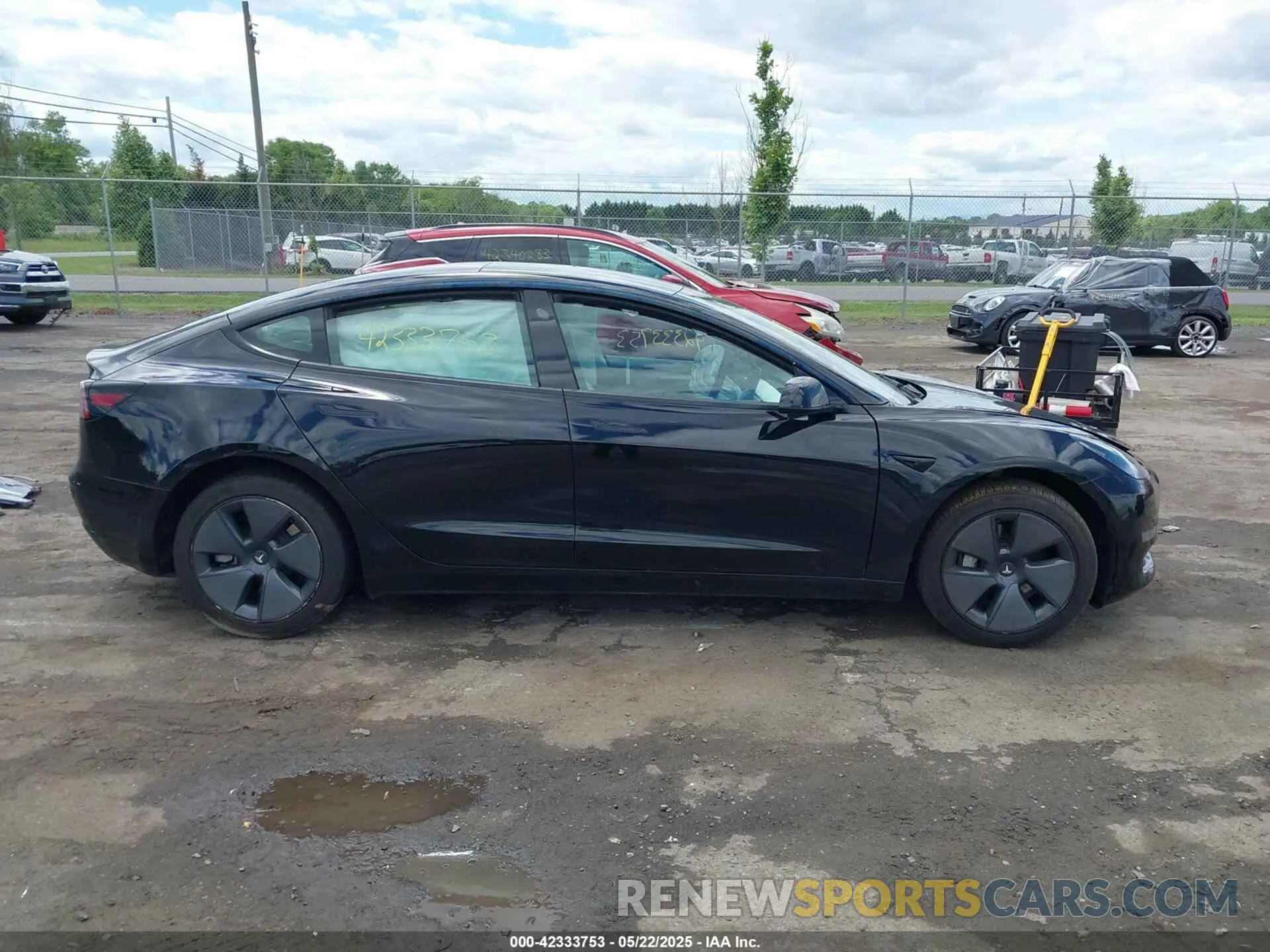 14 Photograph of a damaged car 5YJ3E1EB4NF120875 TESLA MODEL 3 2022
