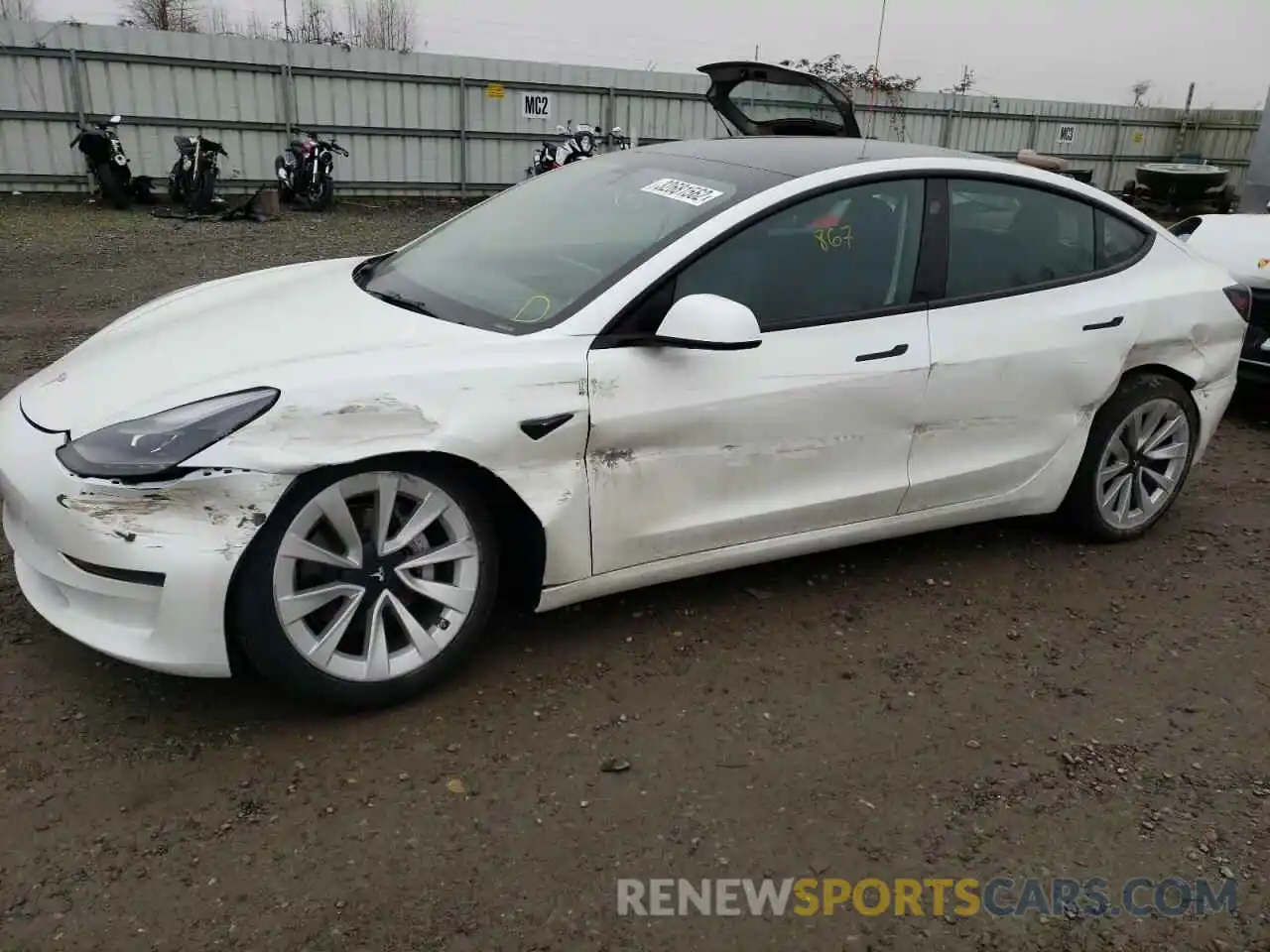 9 Photograph of a damaged car 5YJ3E1EB4NF127664 TESLA MODEL 3 2022