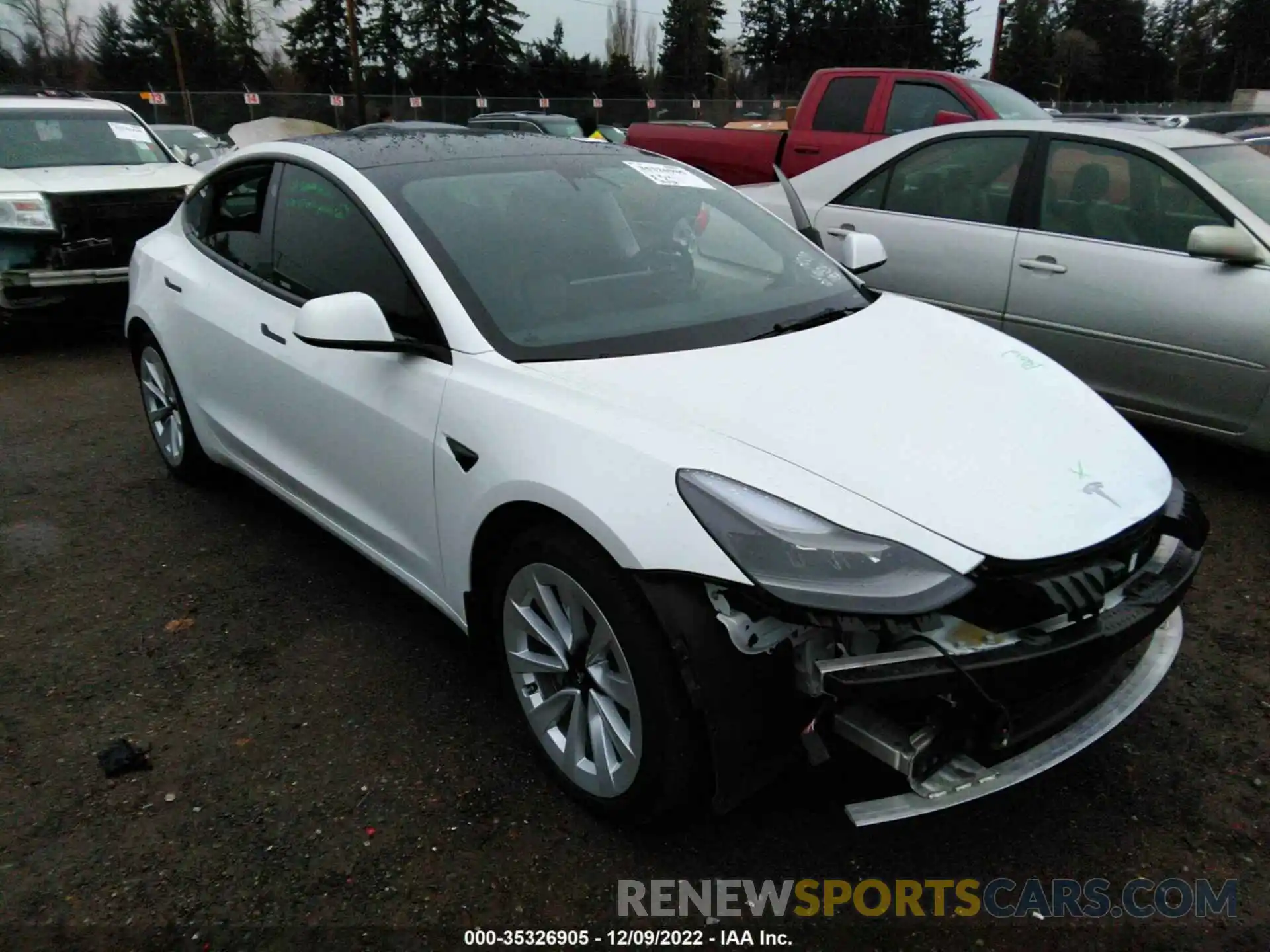 1 Photograph of a damaged car 5YJ3E1EB4NF128054 TESLA MODEL 3 2022