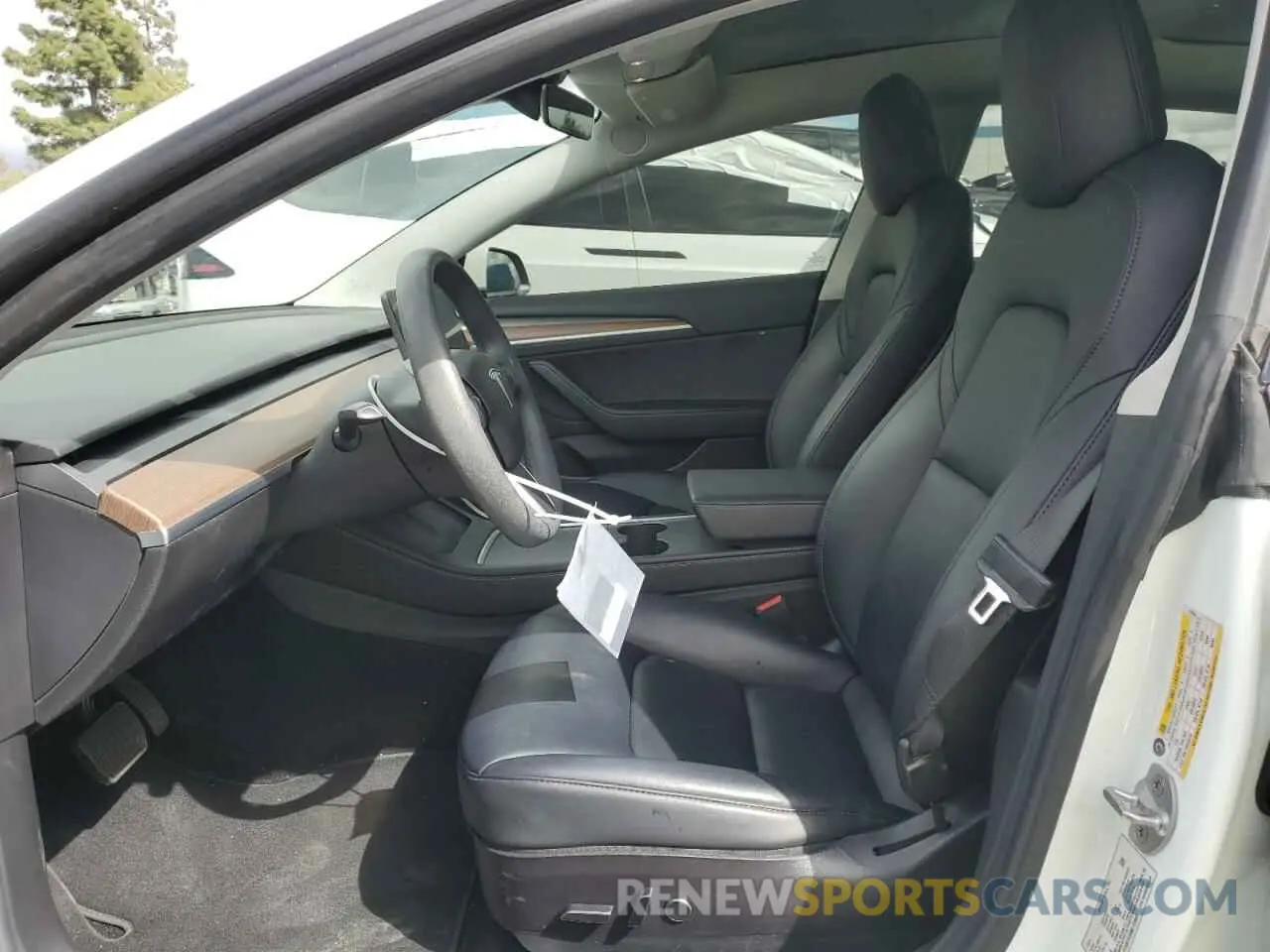 7 Photograph of a damaged car 5YJ3E1EB4NF129995 TESLA MODEL 3 2022