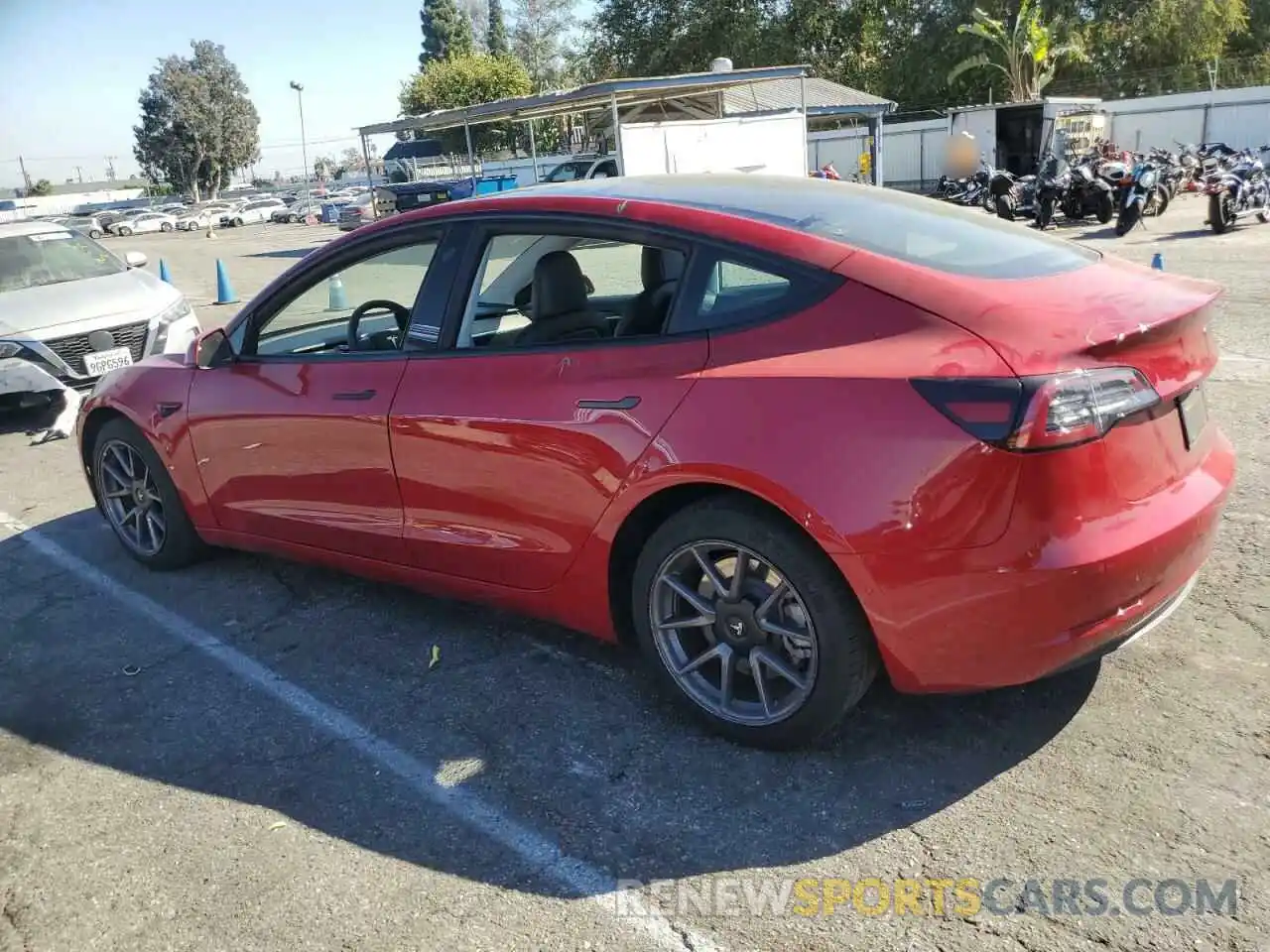 2 Photograph of a damaged car 5YJ3E1EB4NF135943 TESLA MODEL 3 2022