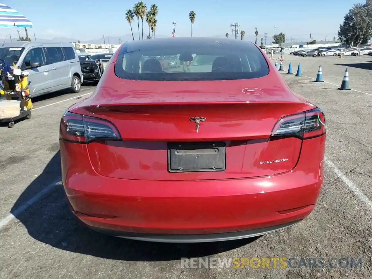 6 Photograph of a damaged car 5YJ3E1EB4NF135943 TESLA MODEL 3 2022