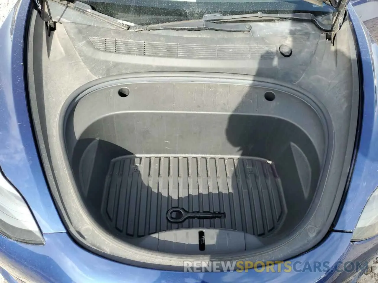 11 Photograph of a damaged car 5YJ3E1EB4NF143959 TESLA MODEL 3 2022