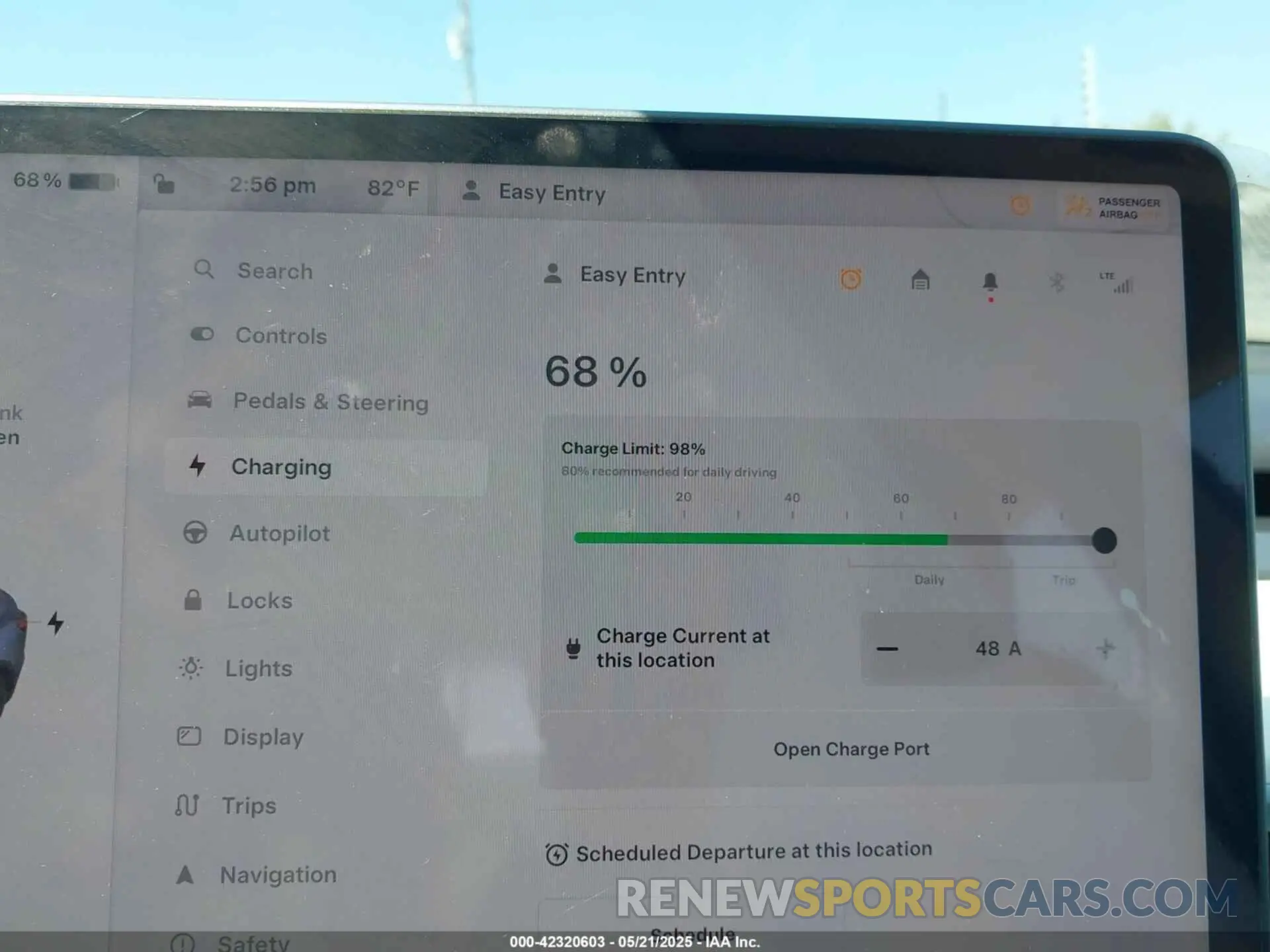 17 Photograph of a damaged car 5YJ3E1EB4NF169400 TESLA MODEL 3 2022