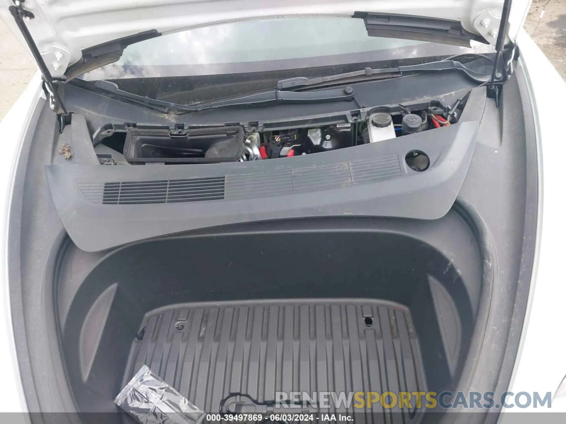 10 Photograph of a damaged car 5YJ3E1EB4NF169445 TESLA MODEL 3 2022