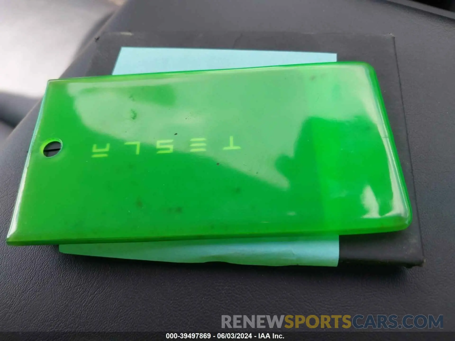 11 Photograph of a damaged car 5YJ3E1EB4NF169445 TESLA MODEL 3 2022