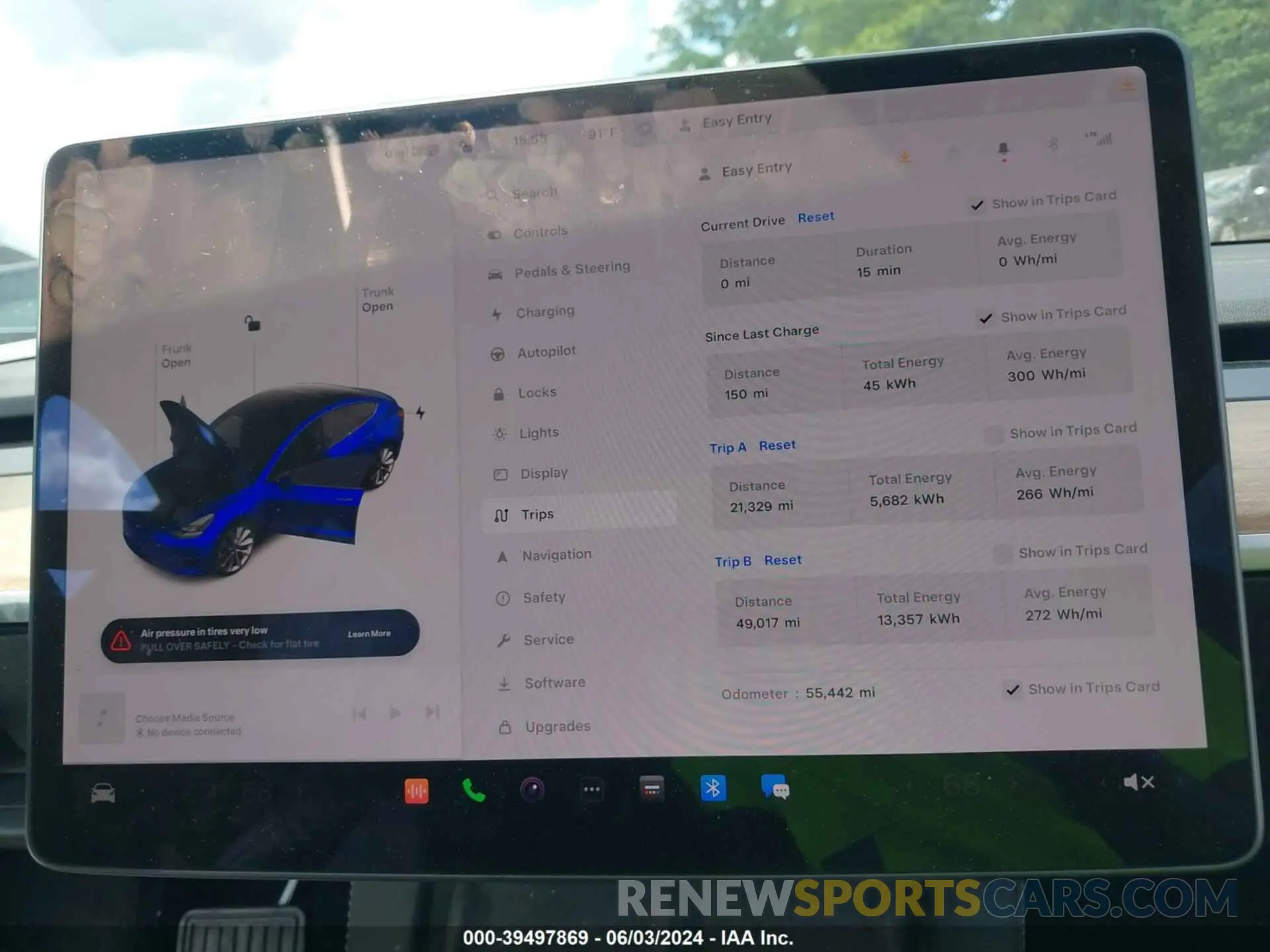 7 Photograph of a damaged car 5YJ3E1EB4NF169445 TESLA MODEL 3 2022