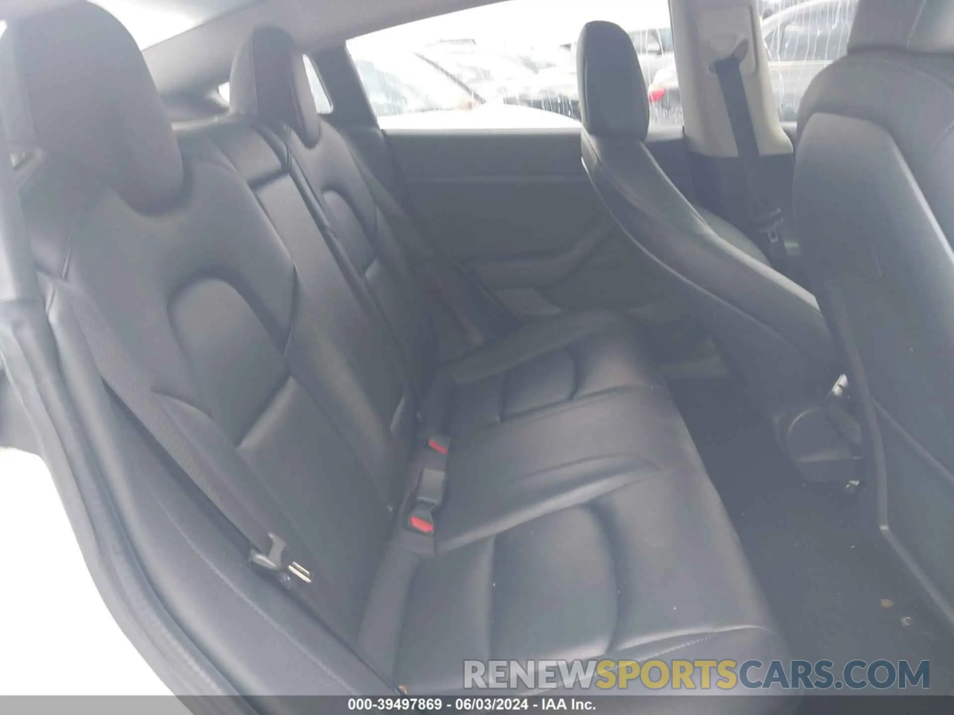 8 Photograph of a damaged car 5YJ3E1EB4NF169445 TESLA MODEL 3 2022