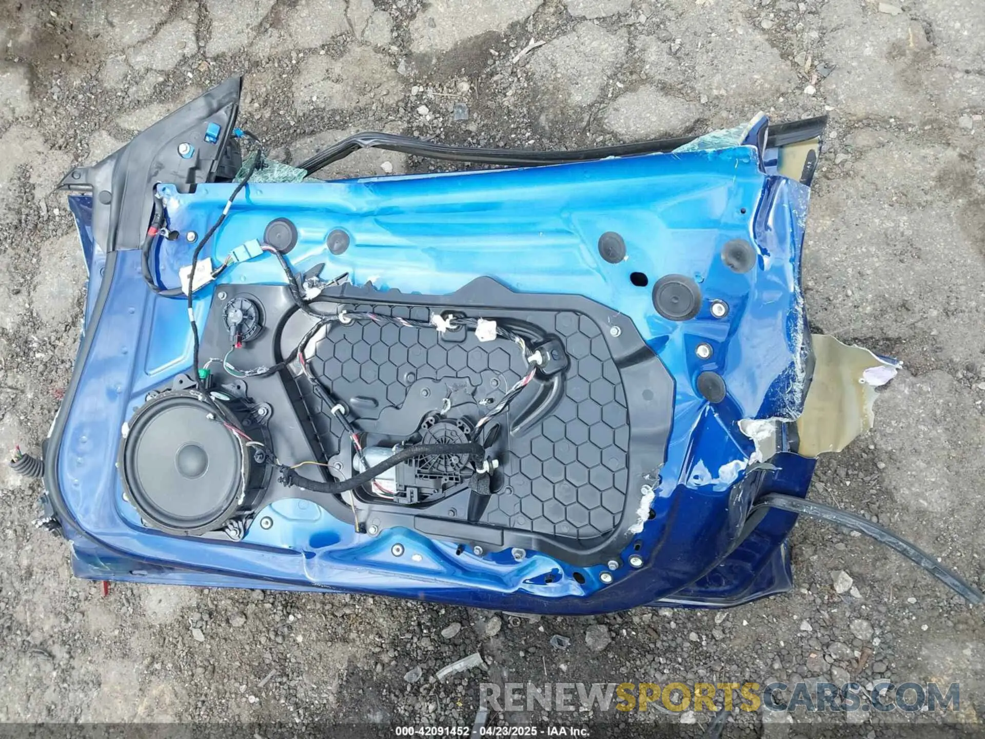 11 Photograph of a damaged car 5YJ3E1EB4NF184088 TESLA MODEL 3 2022
